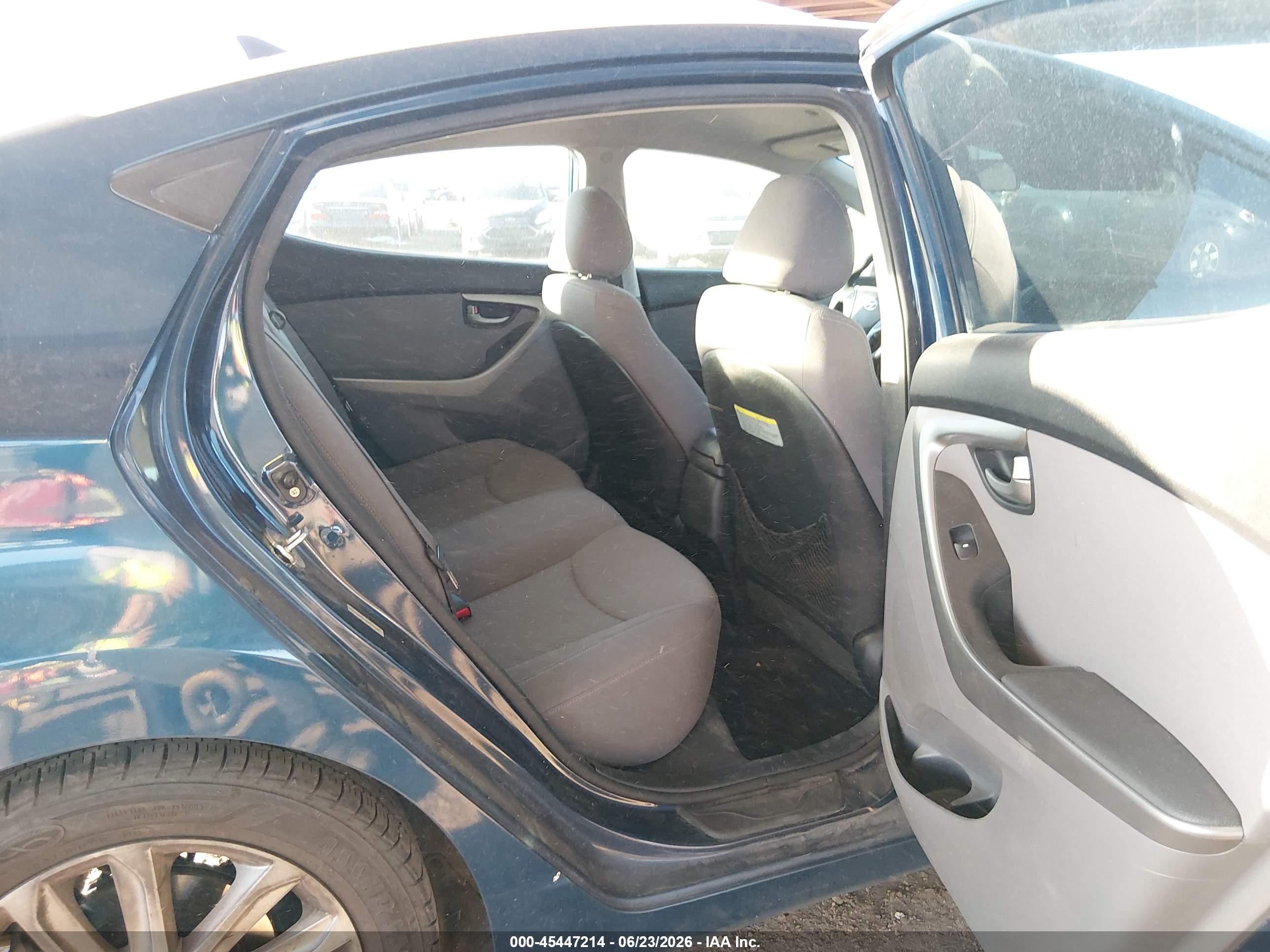 2015 Hyundai Elantra Se Blue vin: KMHDH4AE3FU388334