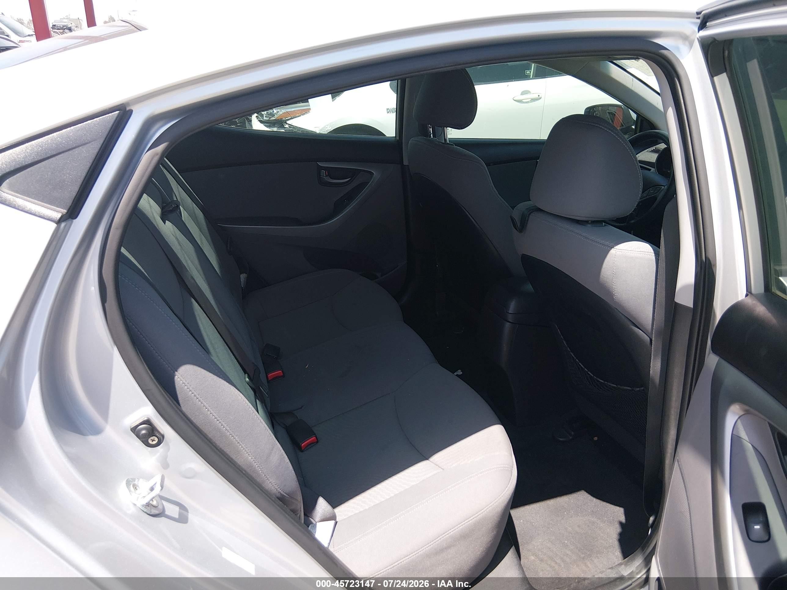 2015 Hyundai Elantra Se Silver vin: KMHDH4AE3FU389452