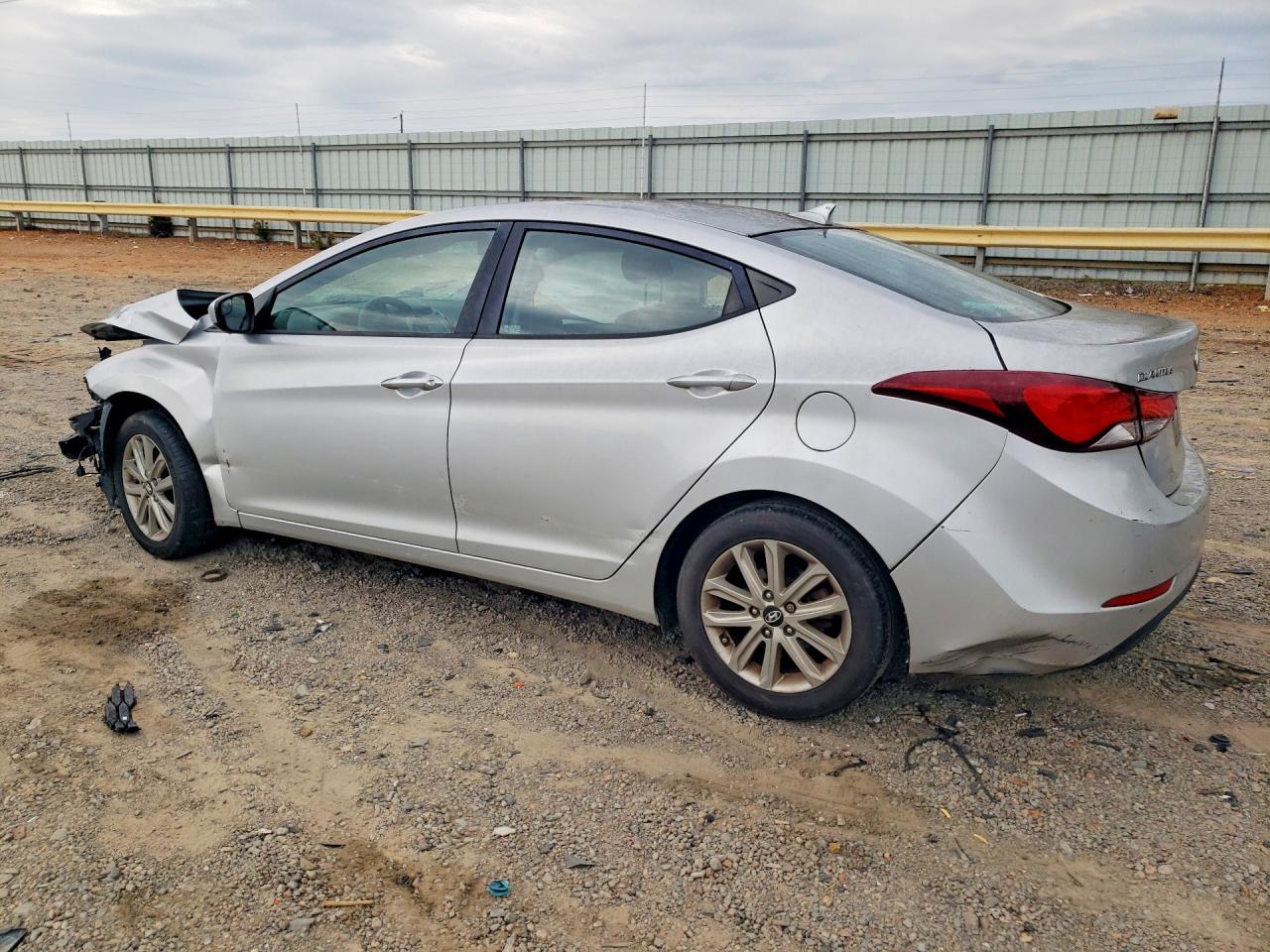 2015 Hyundai Elantra Se Silver vin: KMHDH4AE3FU421025