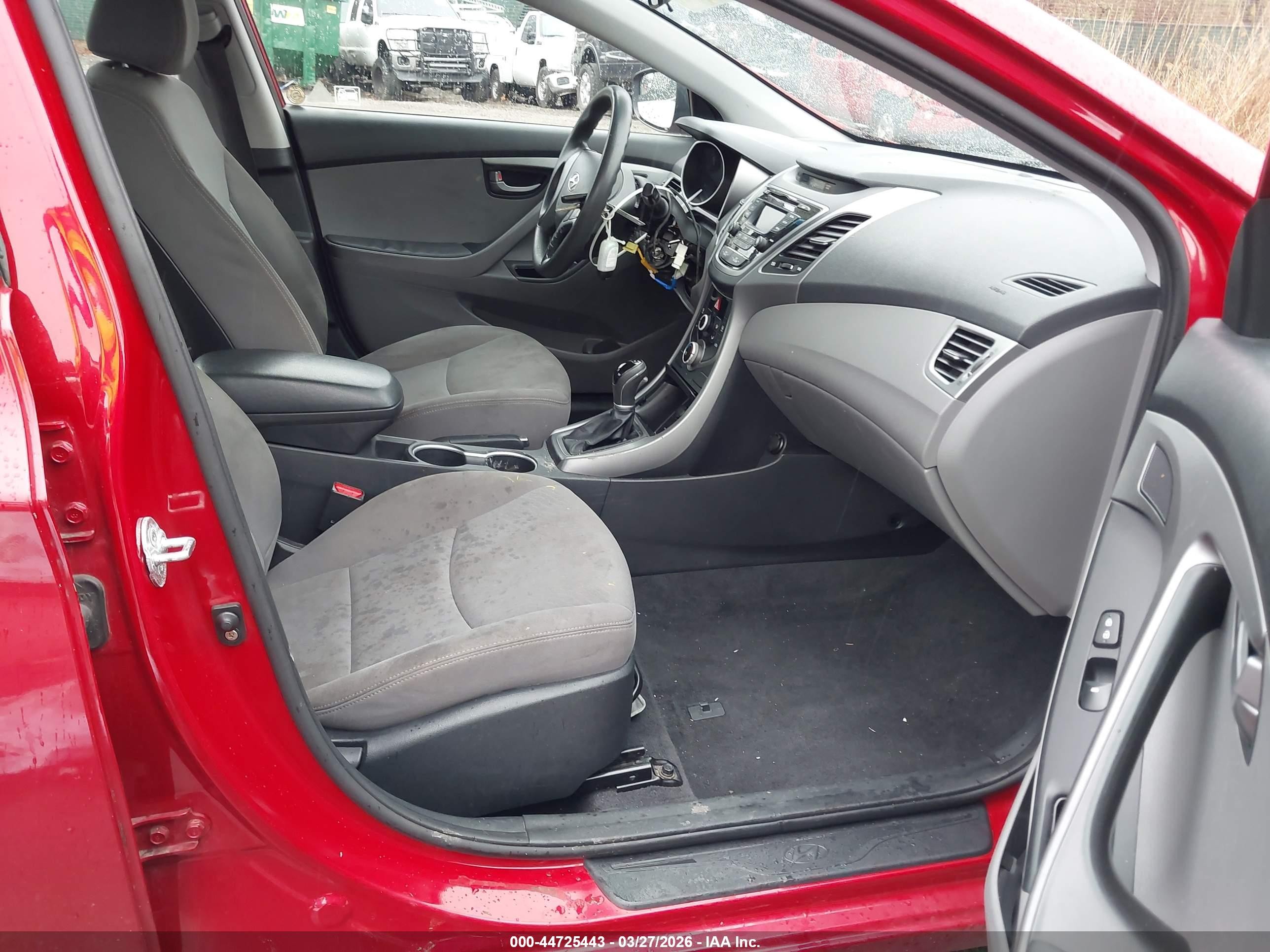 2015 Hyundai Elantra Se Red vin: KMHDH4AE3FU423454