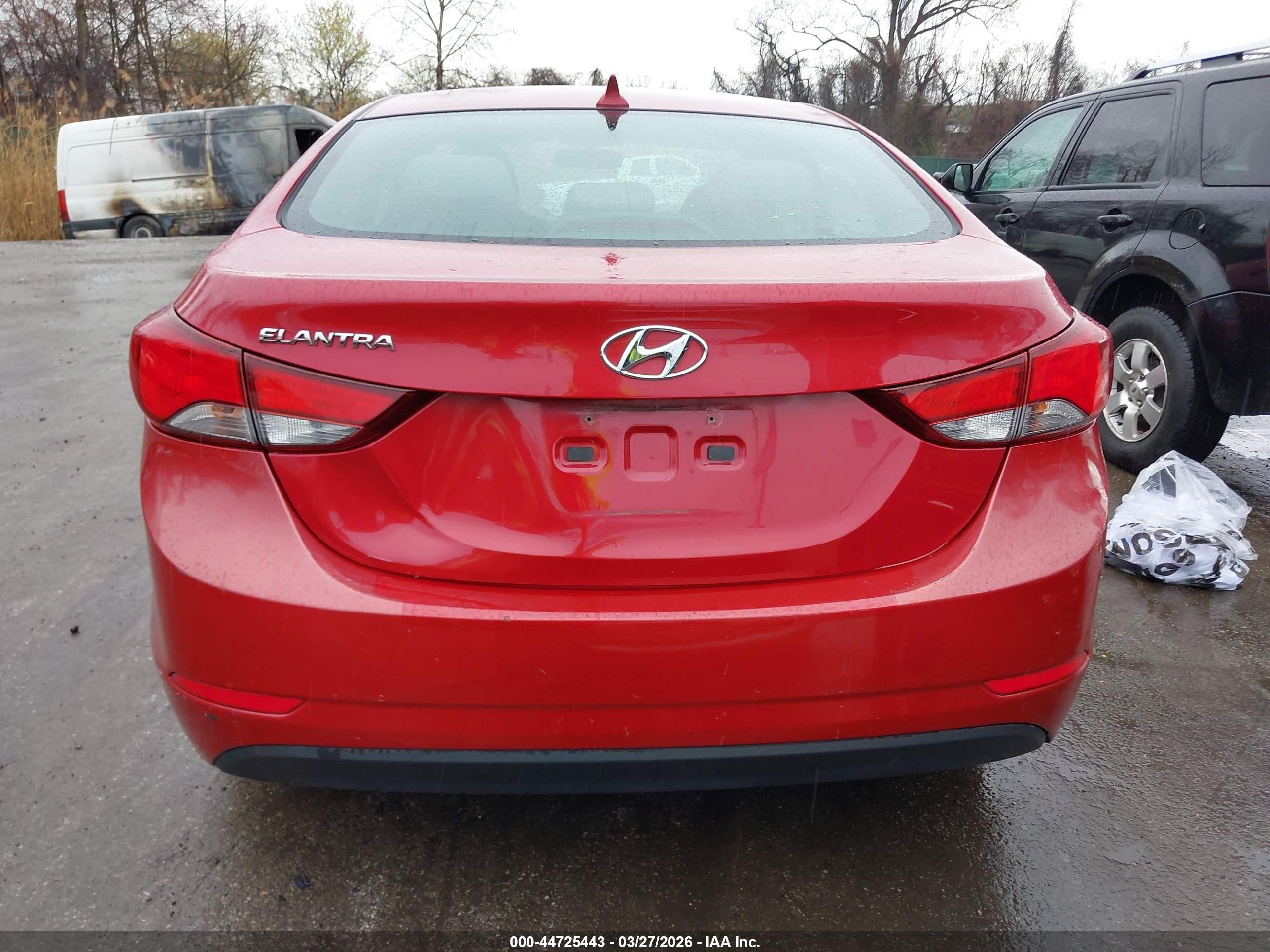 2015 Hyundai Elantra Se Red vin: KMHDH4AE3FU423454
