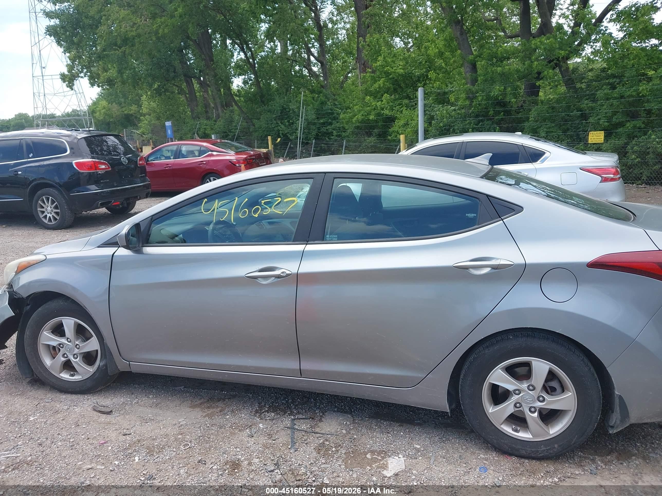 2015 Hyundai Elantra Se Silver vin: KMHDH4AE3FU443235