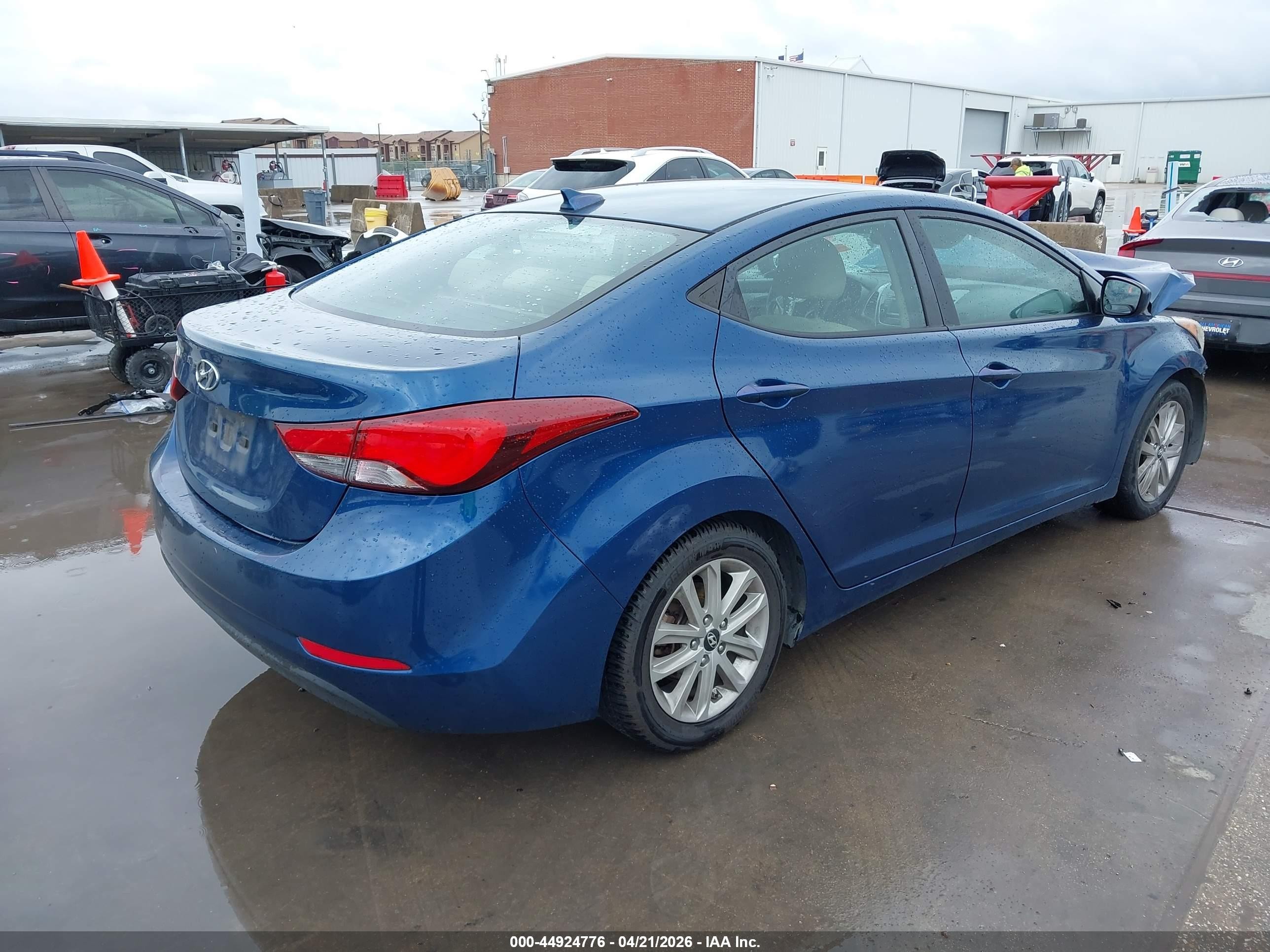 2016 Hyundai Elantra Se Blue vin: KMHDH4AE3GU543840