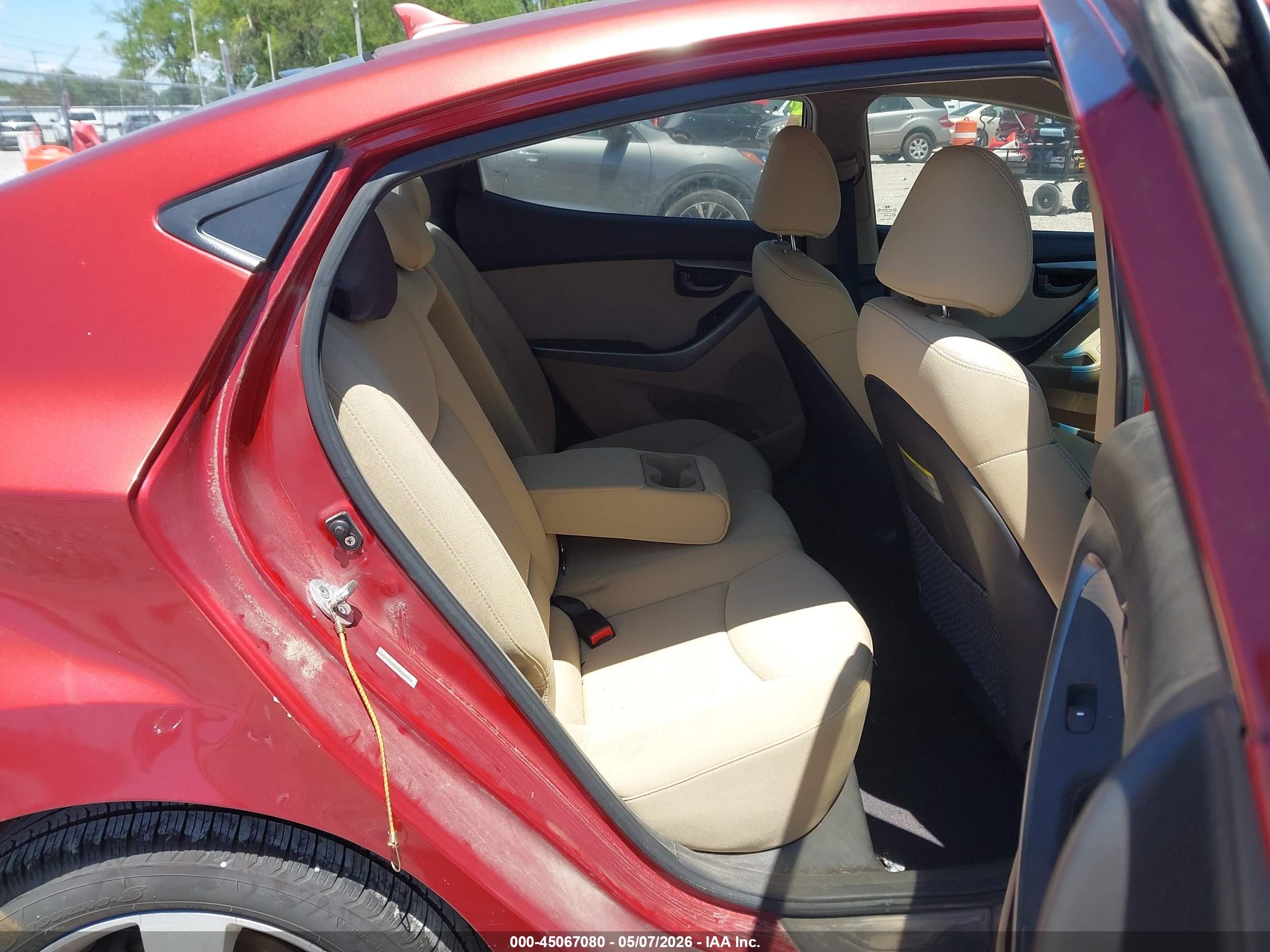 2011 Hyundai Elantra Gls (ulsan Plant) Красный vin: KMHDH4AE4BU098890