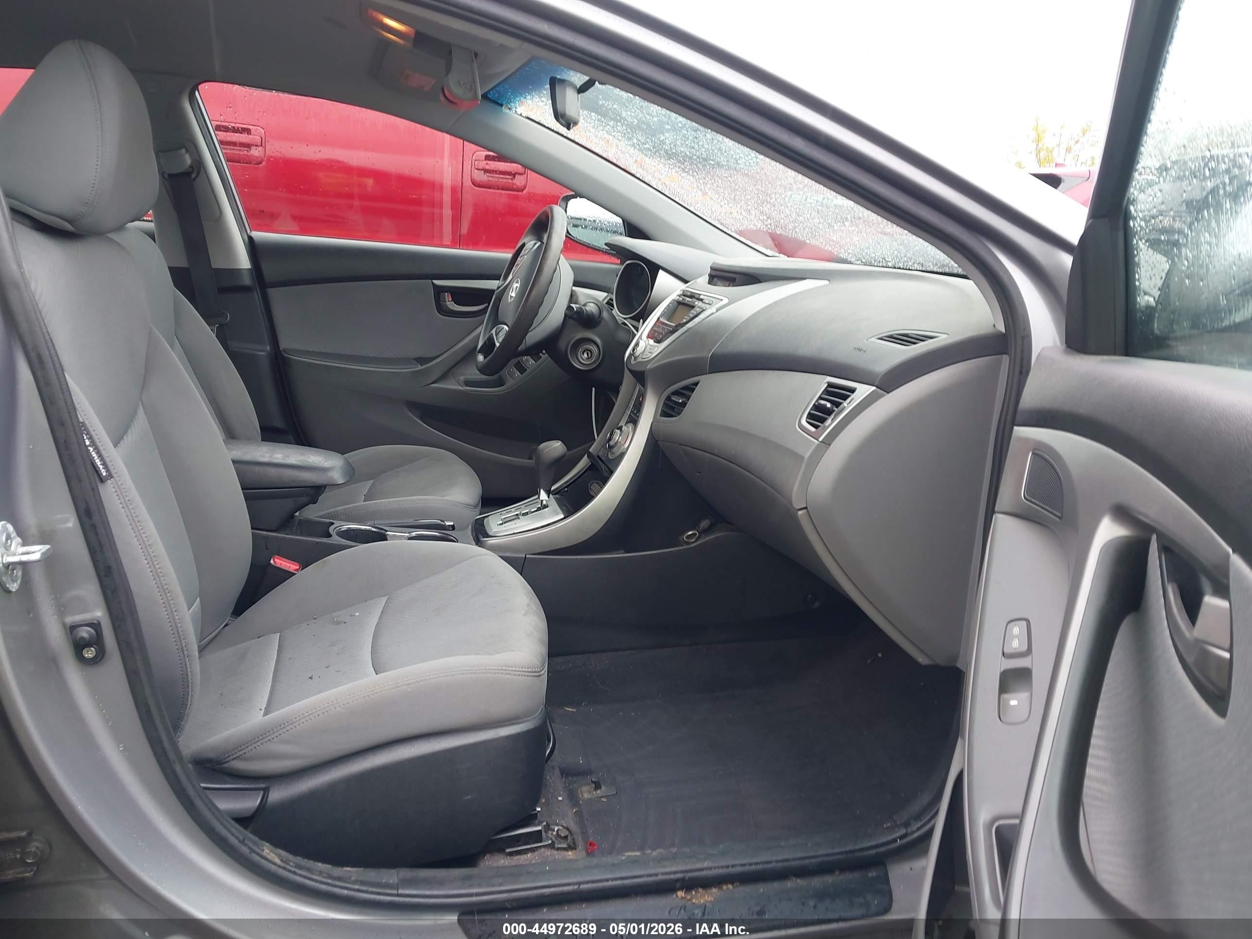 2011 Hyundai Elantra Gls (ulsan Plant) Silver vin: KMHDH4AE4BU111945