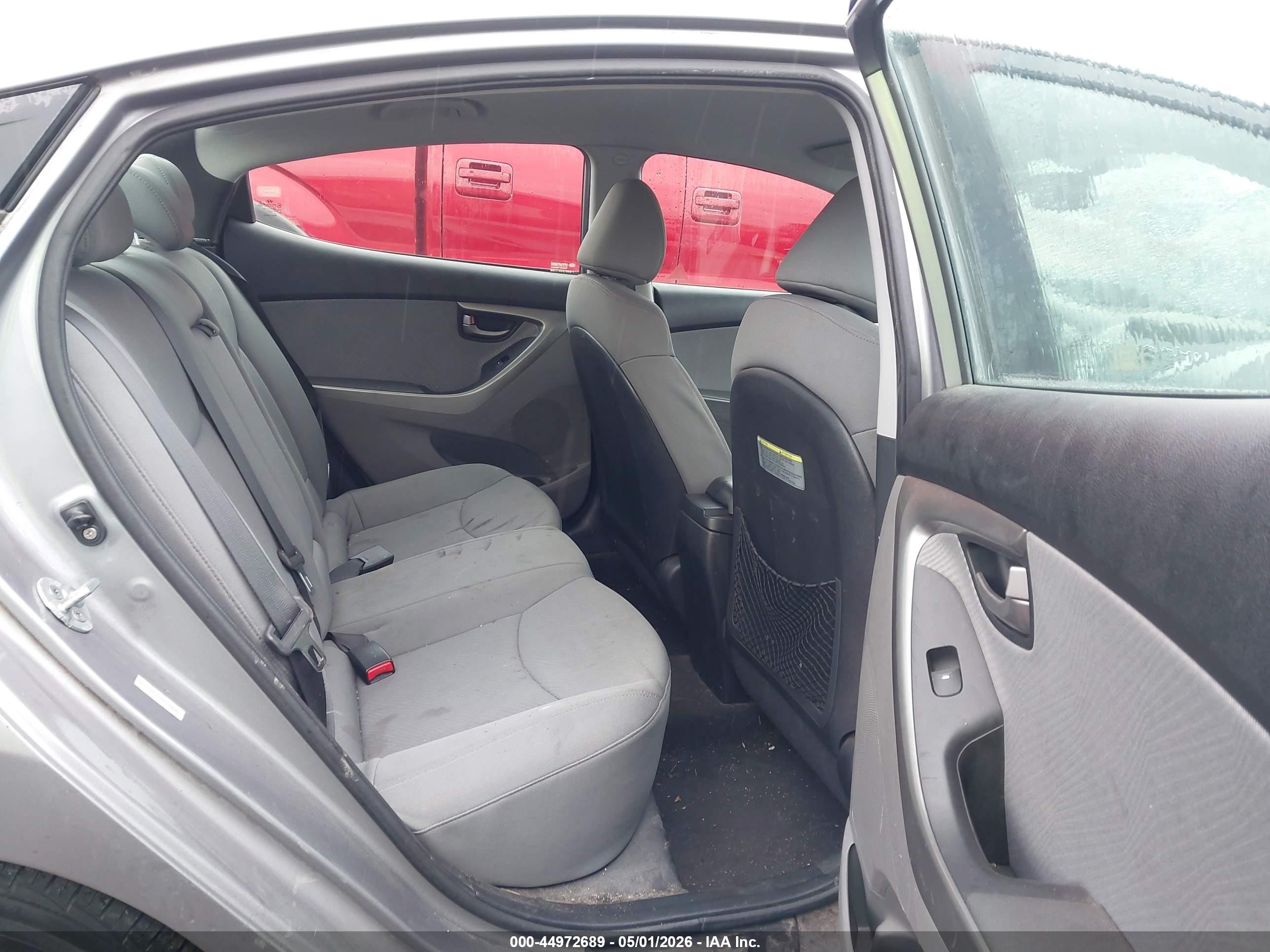 2011 Hyundai Elantra Gls (ulsan Plant) Silver vin: KMHDH4AE4BU111945
