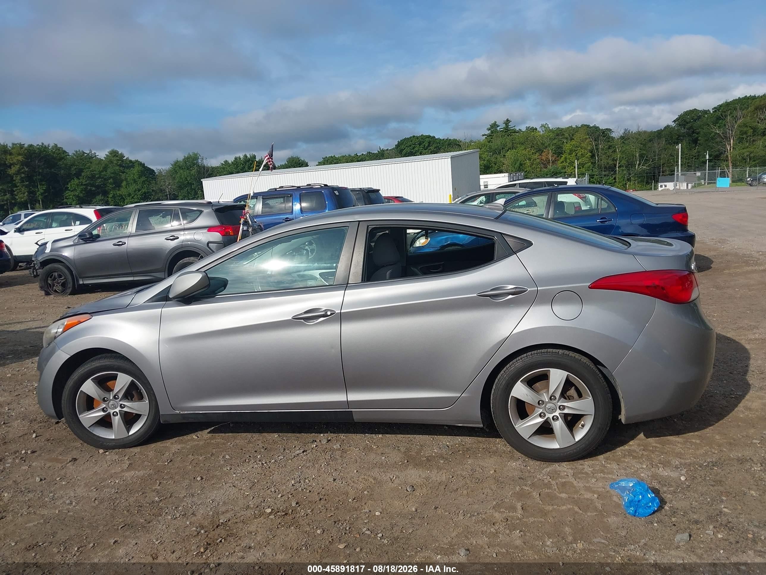 2011 Hyundai Elantra Gls (ulsan Plant) Silver vin: KMHDH4AE4BU131757
