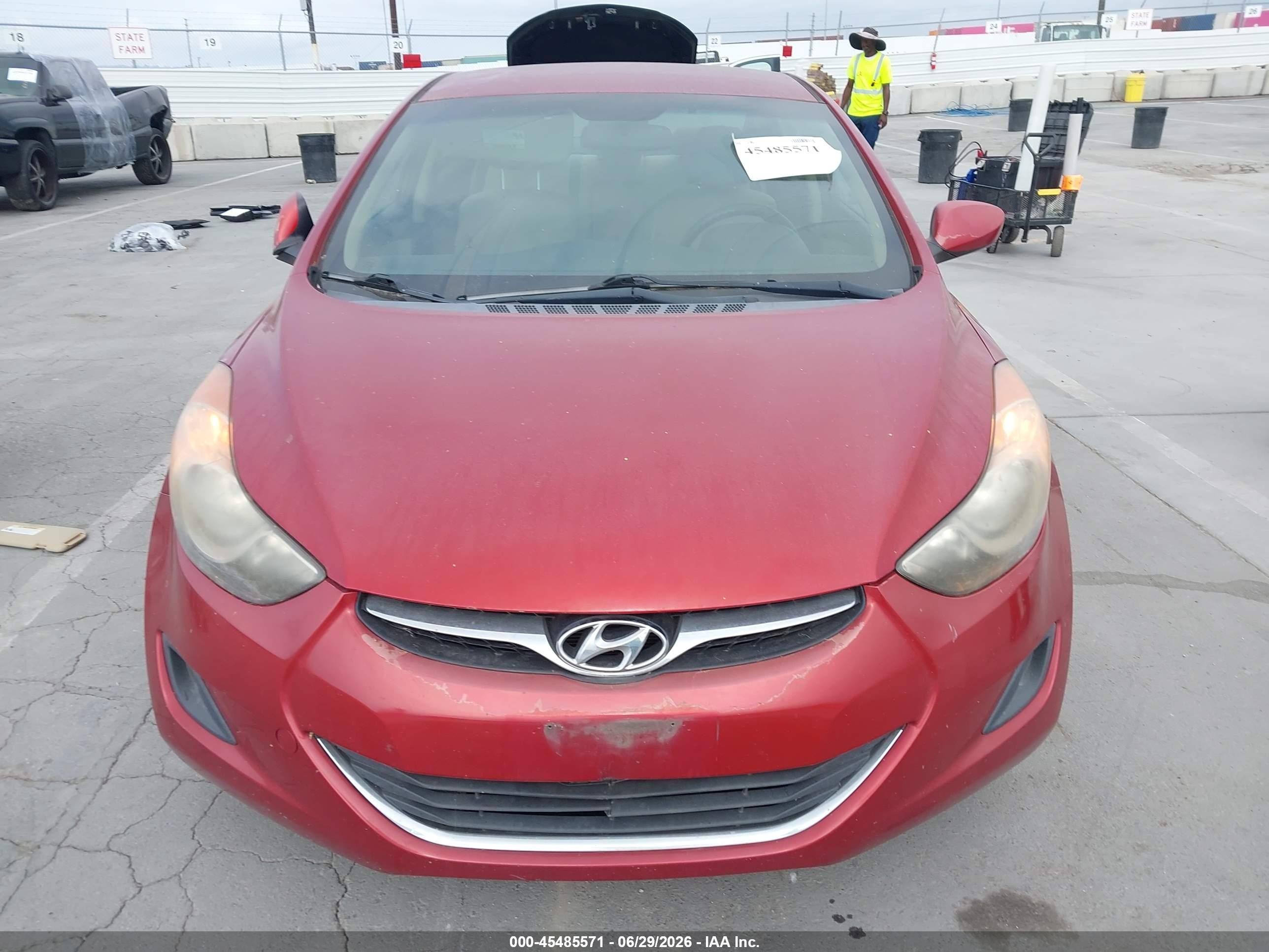 2011 Hyundai Elantra Gls (ulsan Plant) Red vin: KMHDH4AE4BU135873