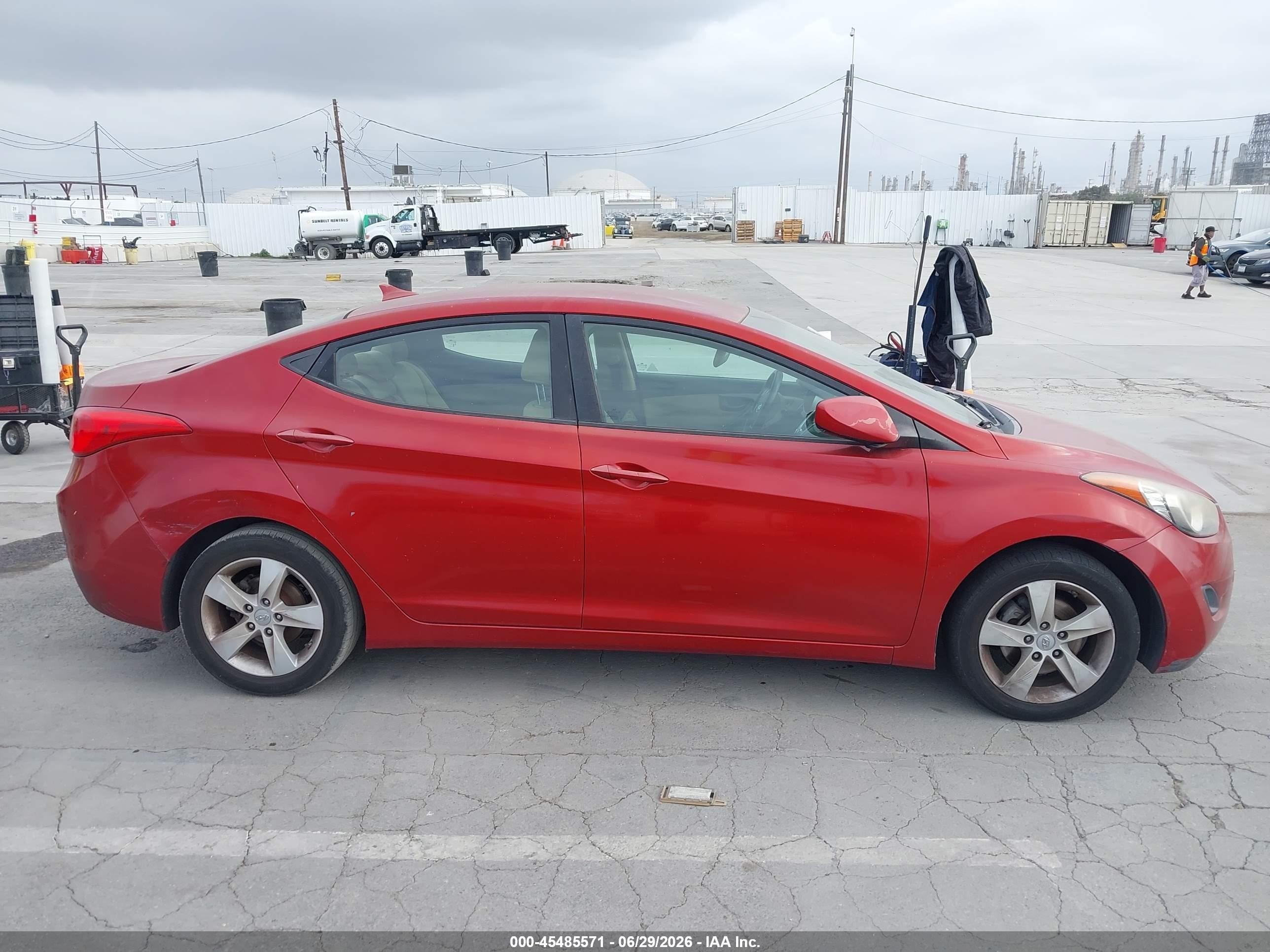 2011 Hyundai Elantra Gls (ulsan Plant) Red vin: KMHDH4AE4BU135873