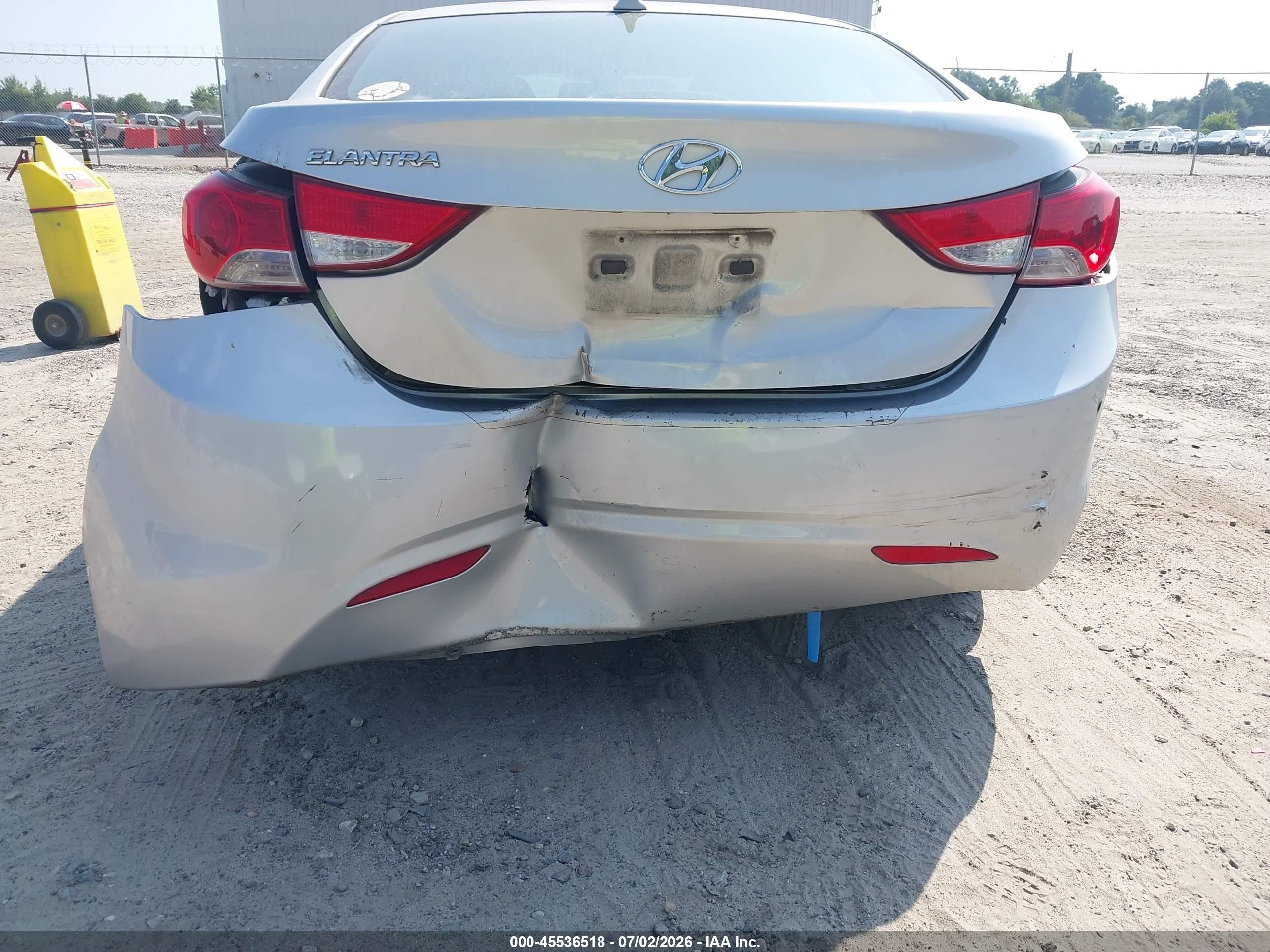 2011 Hyundai Elantra Gls (ulsan Plant) Silver vin: KMHDH4AE4BU147795