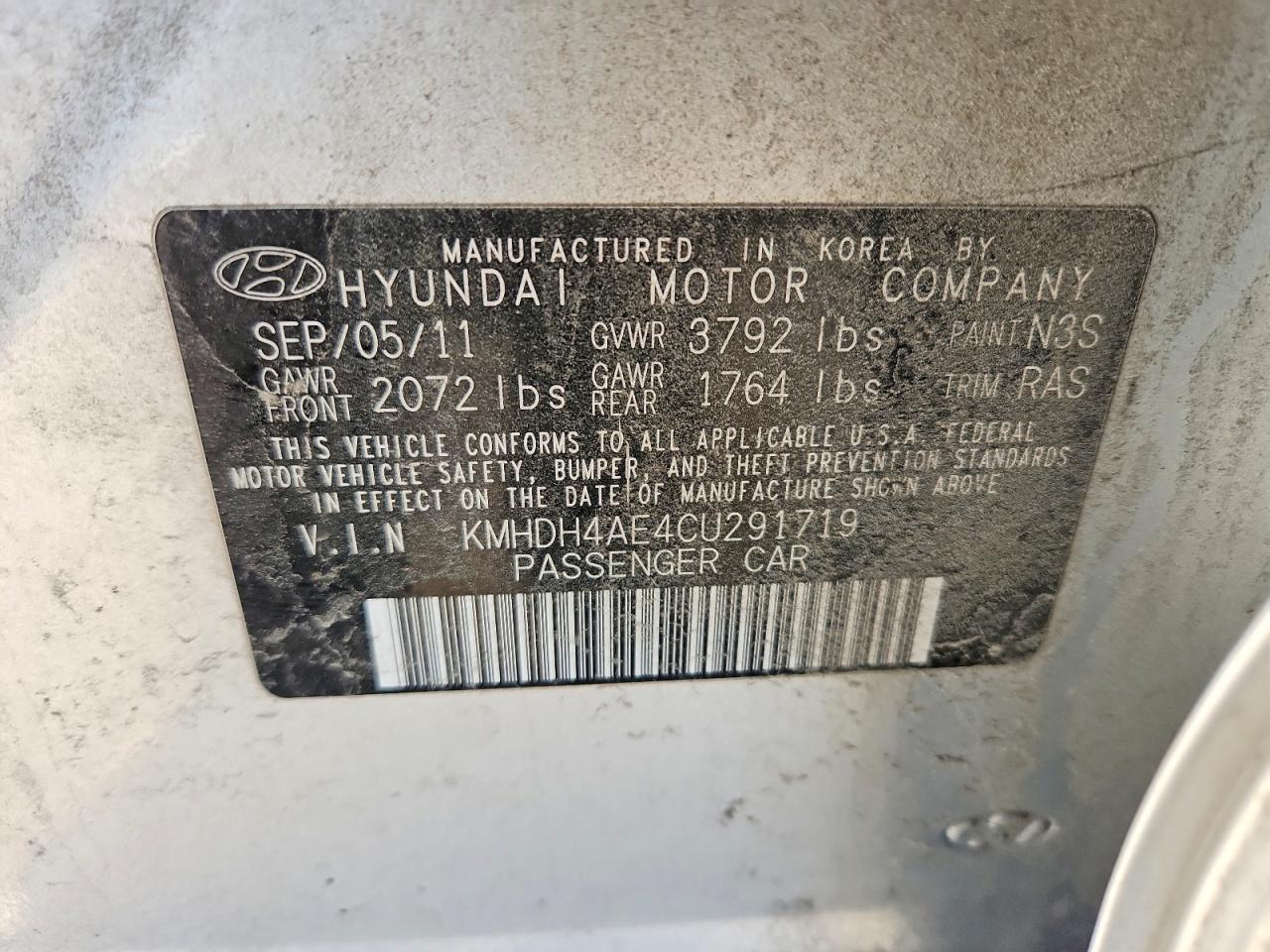 2012 Hyundai Elantra Limited Silver vin: KMHDH4AE4CU291719