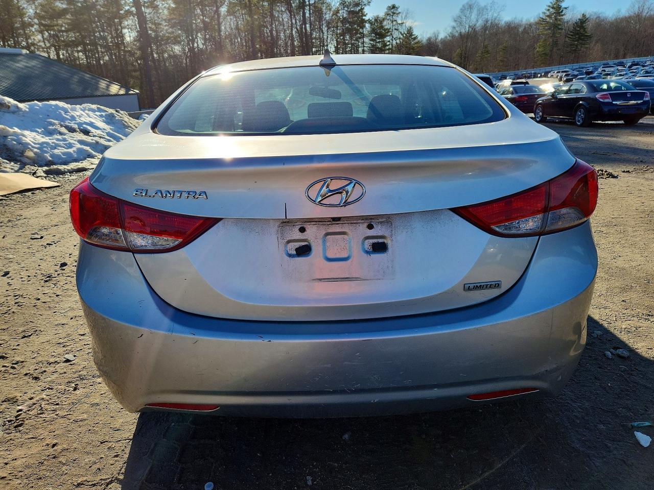 2012 Hyundai Elantra Limited Silver vin: KMHDH4AE4CU291719