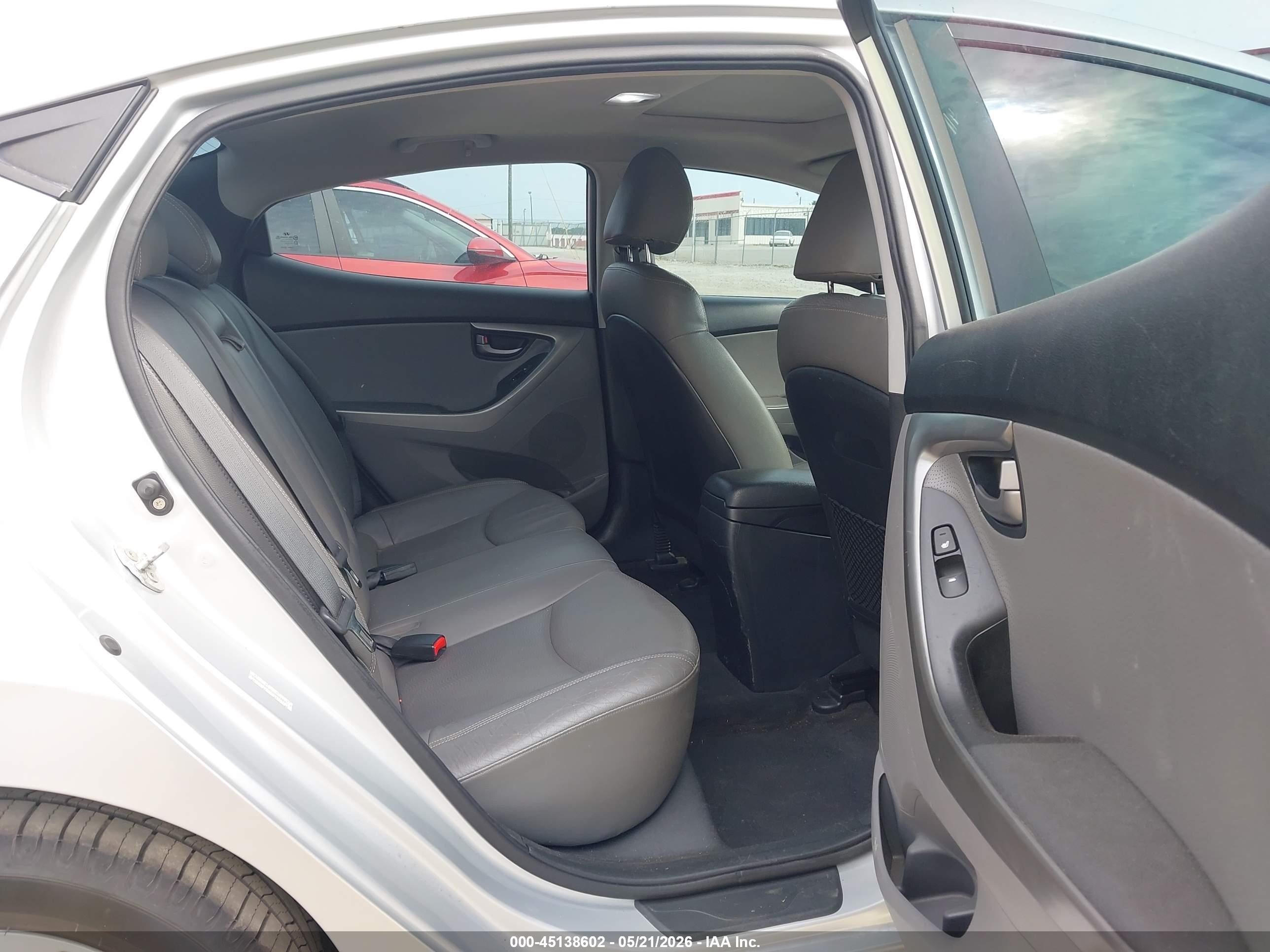 2012 Hyundai Elantra Limited (ulsan Plant) Silver vin: KMHDH4AE4CU305327
