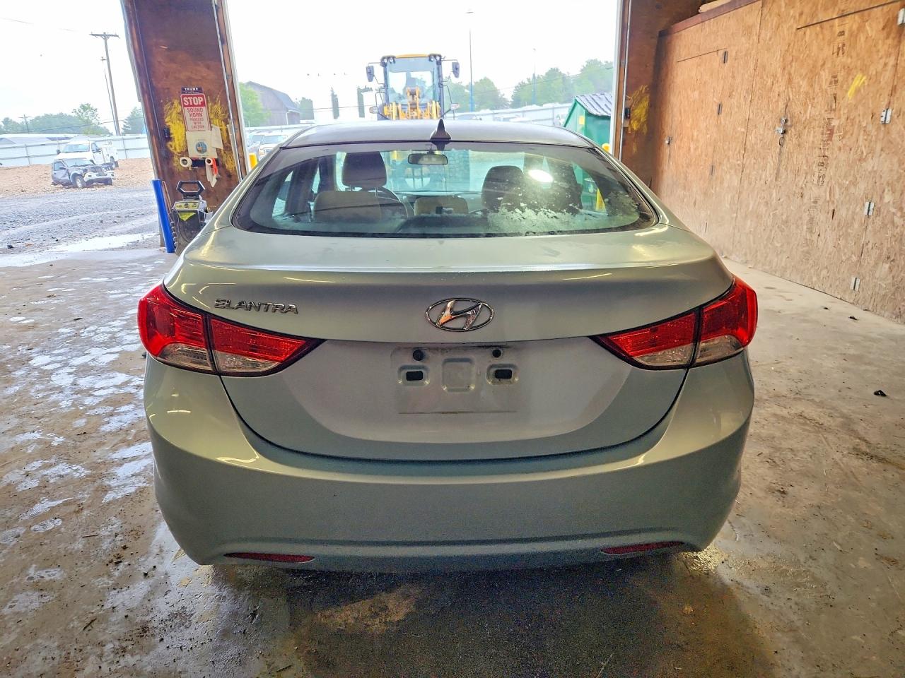 2012 Hyundai Elantra Blue vin: KMHDH4AE4CU306347