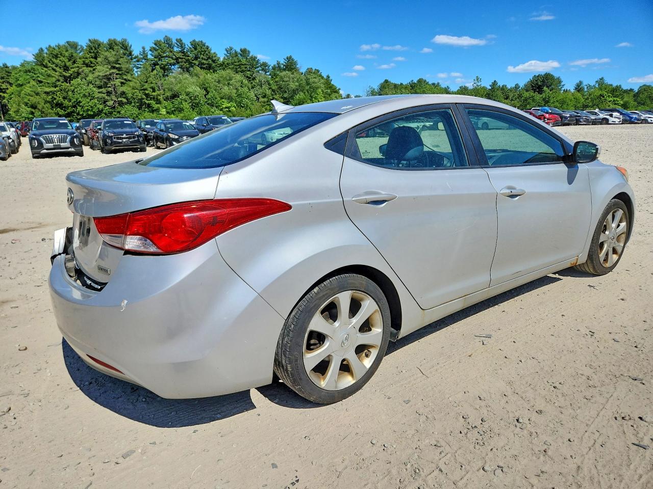 2012 Hyundai Elantra Limited Silver vin: KMHDH4AE4CU308390