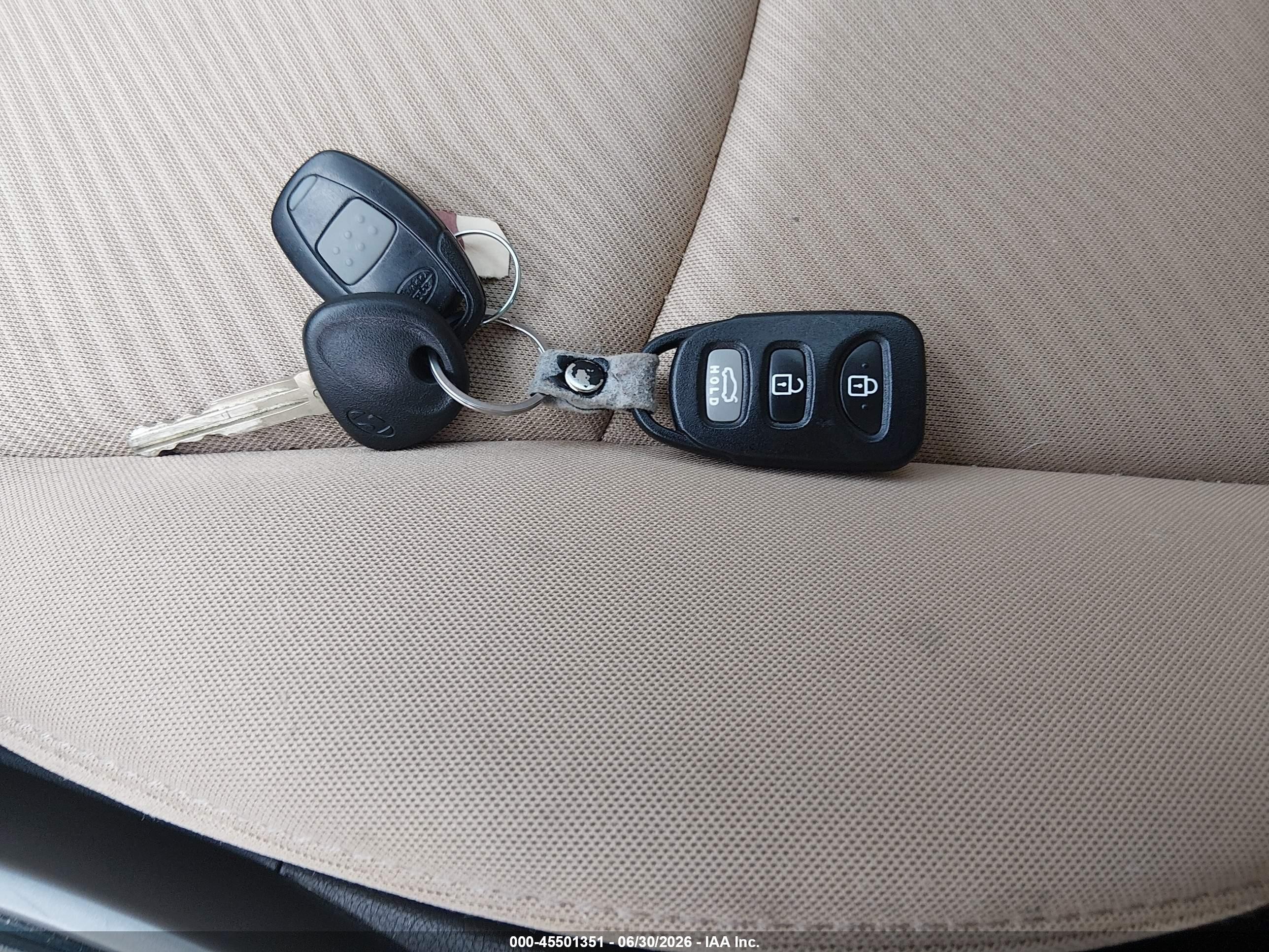 2012 Hyundai Elantra Gls (ulsan Plant) Blue vin: KMHDH4AE4CU311208