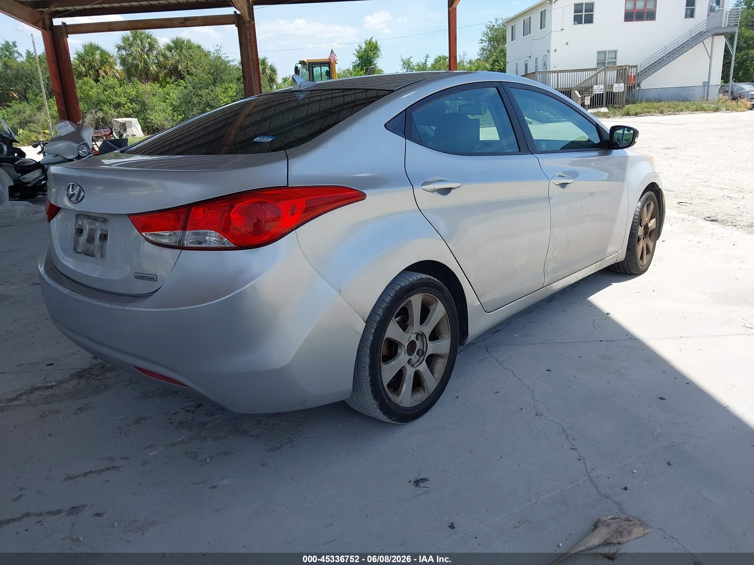 2012 Hyundai Elantra Limited (ulsan Plant) Silver vin: KMHDH4AE4CU313931