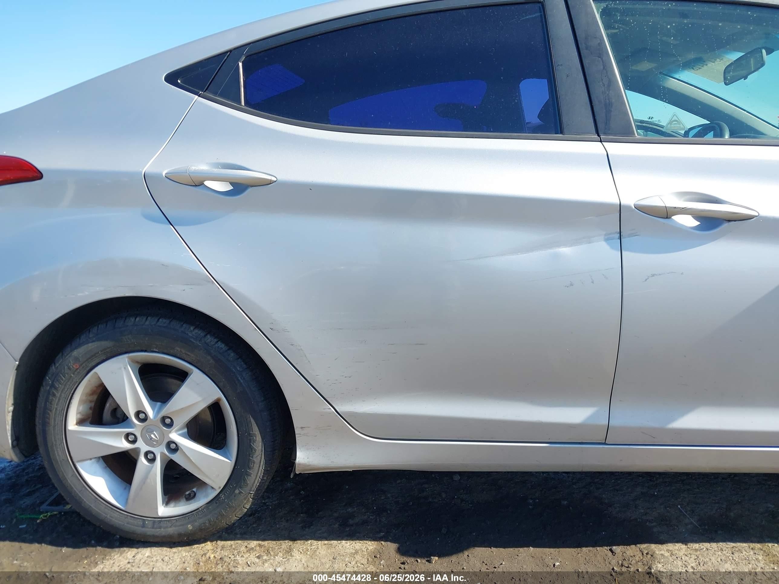 2012 Hyundai Elantra Gls (ulsan Plant) Silver vin: KMHDH4AE4CU337081