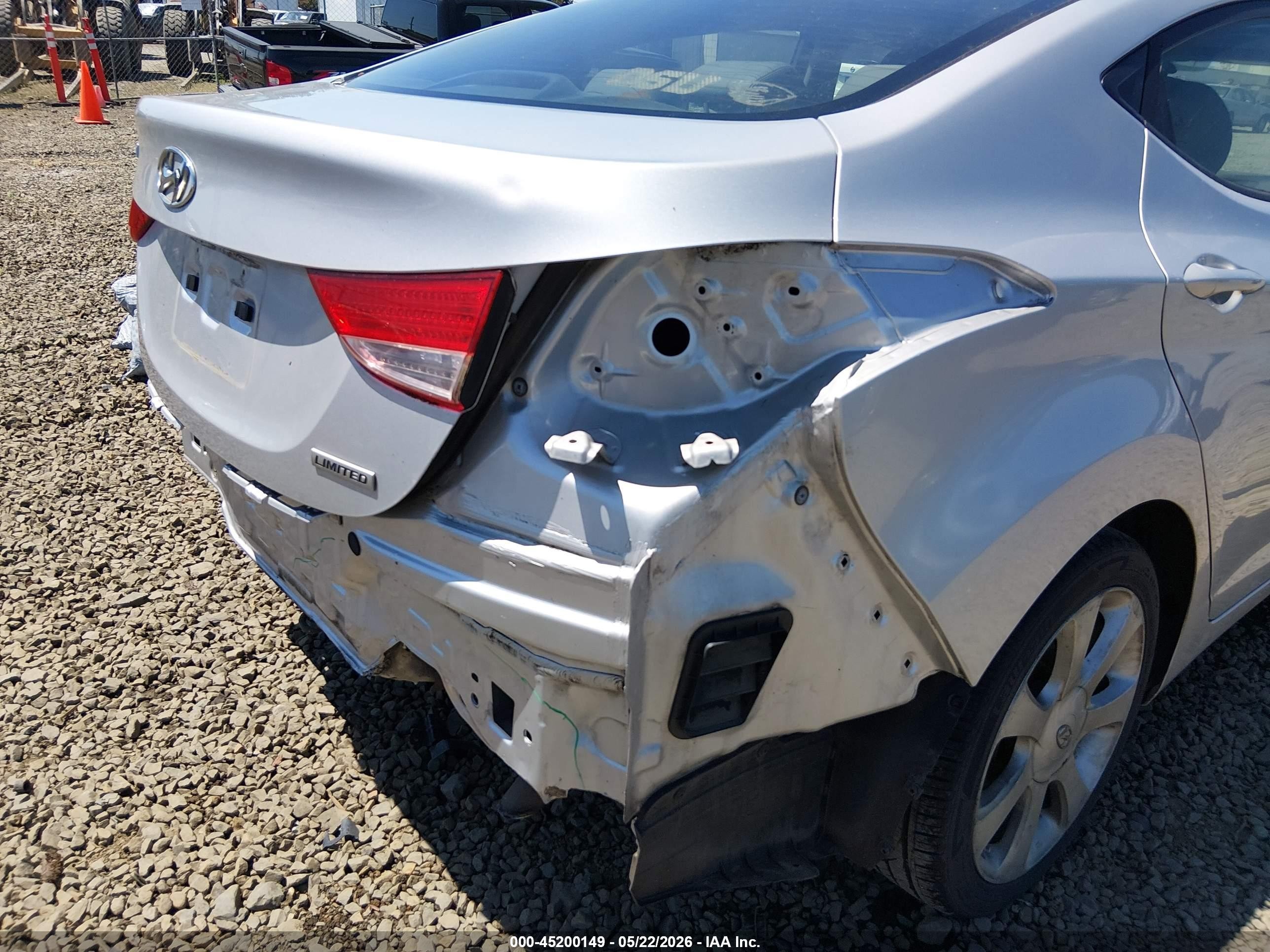 2012 Hyundai Elantra Limited (ulsan Plant) Silver vin: KMHDH4AE4CU367441