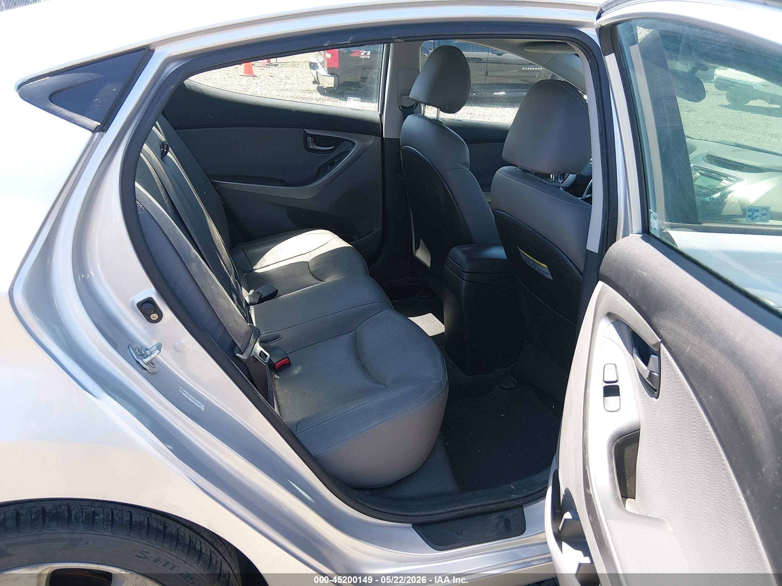 2012 Hyundai Elantra Limited (ulsan Plant) Silver vin: KMHDH4AE4CU367441