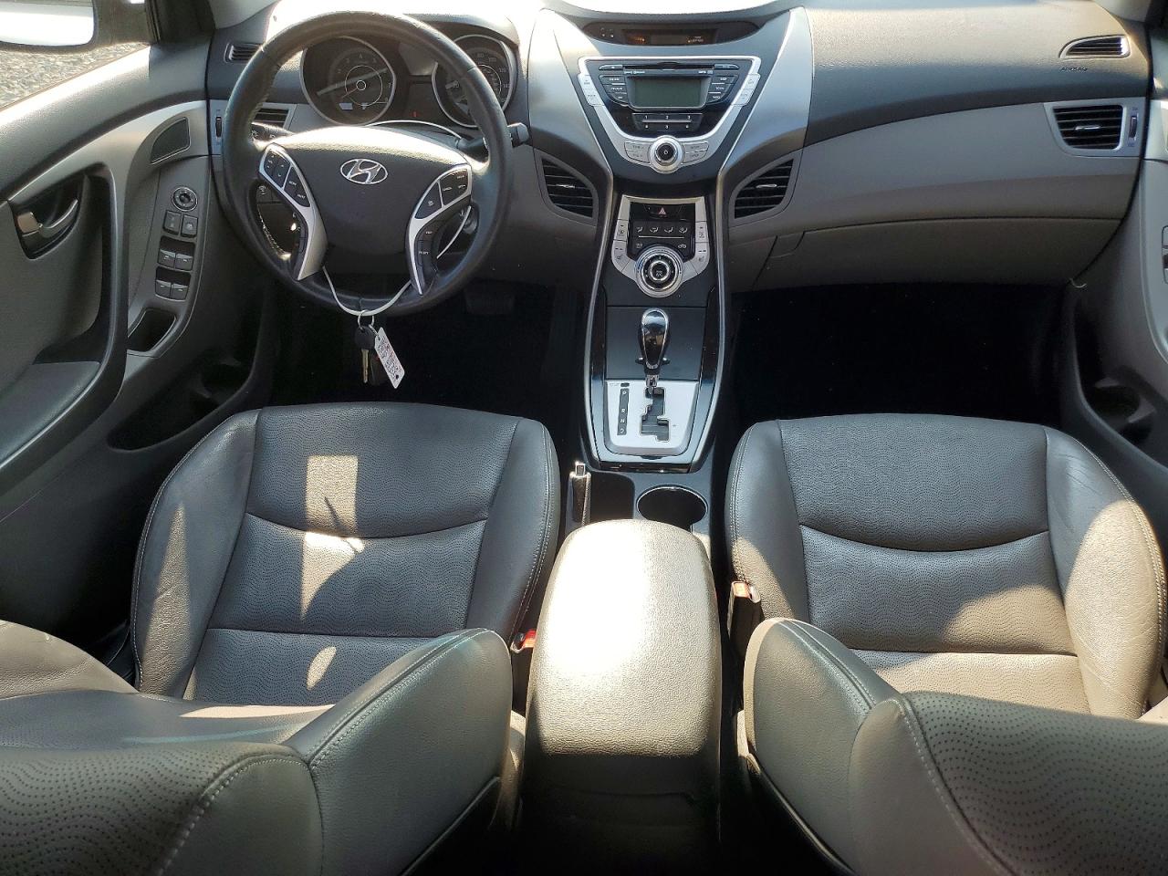 2012 Hyundai Elantra Limited Silver vin: KMHDH4AE4CU373238