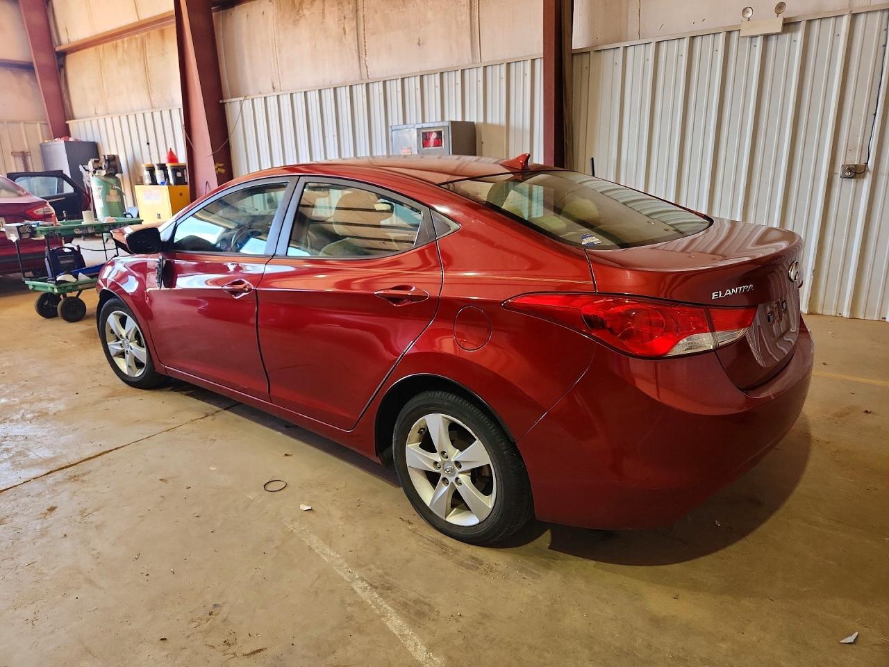 2012 Hyundai Elantra Gls Красный vin: KMHDH4AE4CU420879