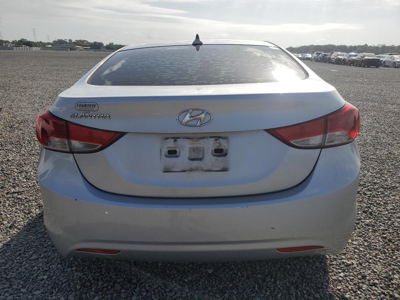 2012 Hyundai Elantra Gls Silver vin: KMHDH4AE4CU469001