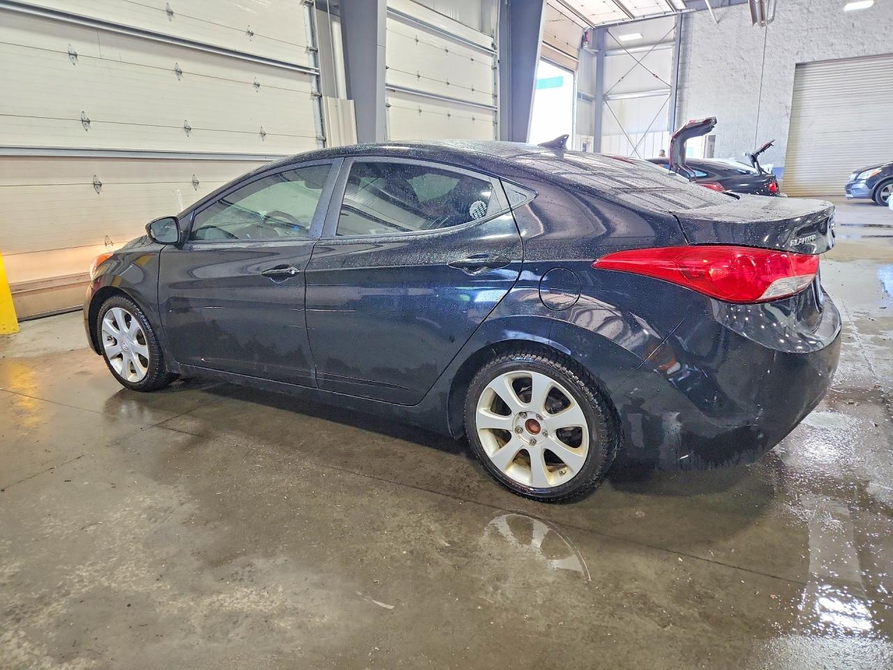 2013 Hyundai Elantra Limited Black vin: KMHDH4AE4DU506310