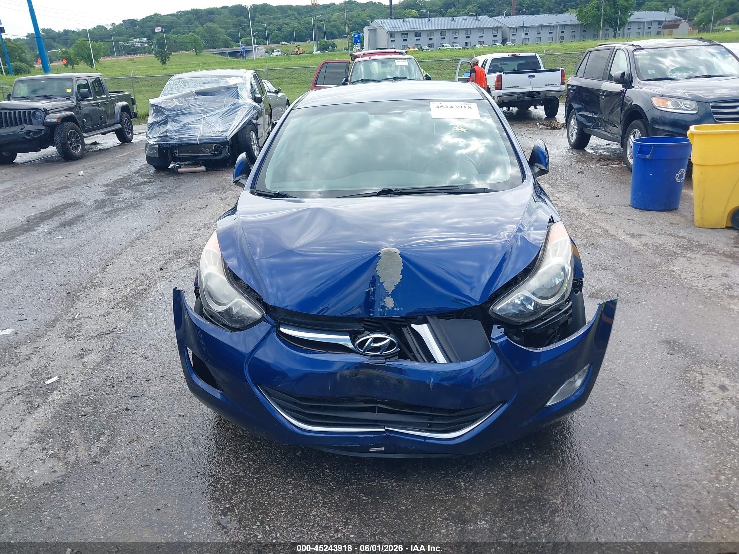 2013 Hyundai Elantra Gls Blue vin: KMHDH4AE4DU557452