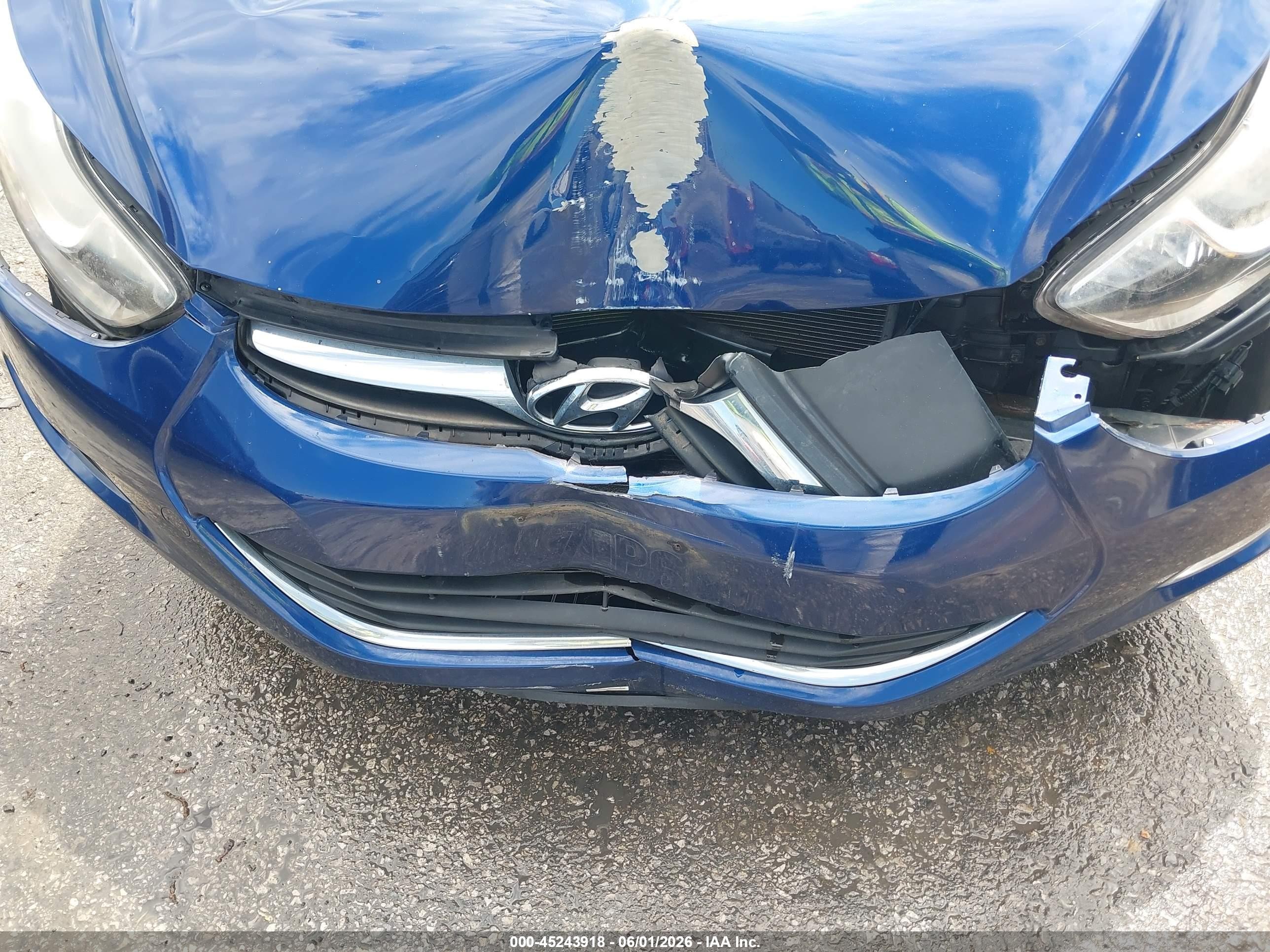 2013 Hyundai Elantra Gls Blue vin: KMHDH4AE4DU557452