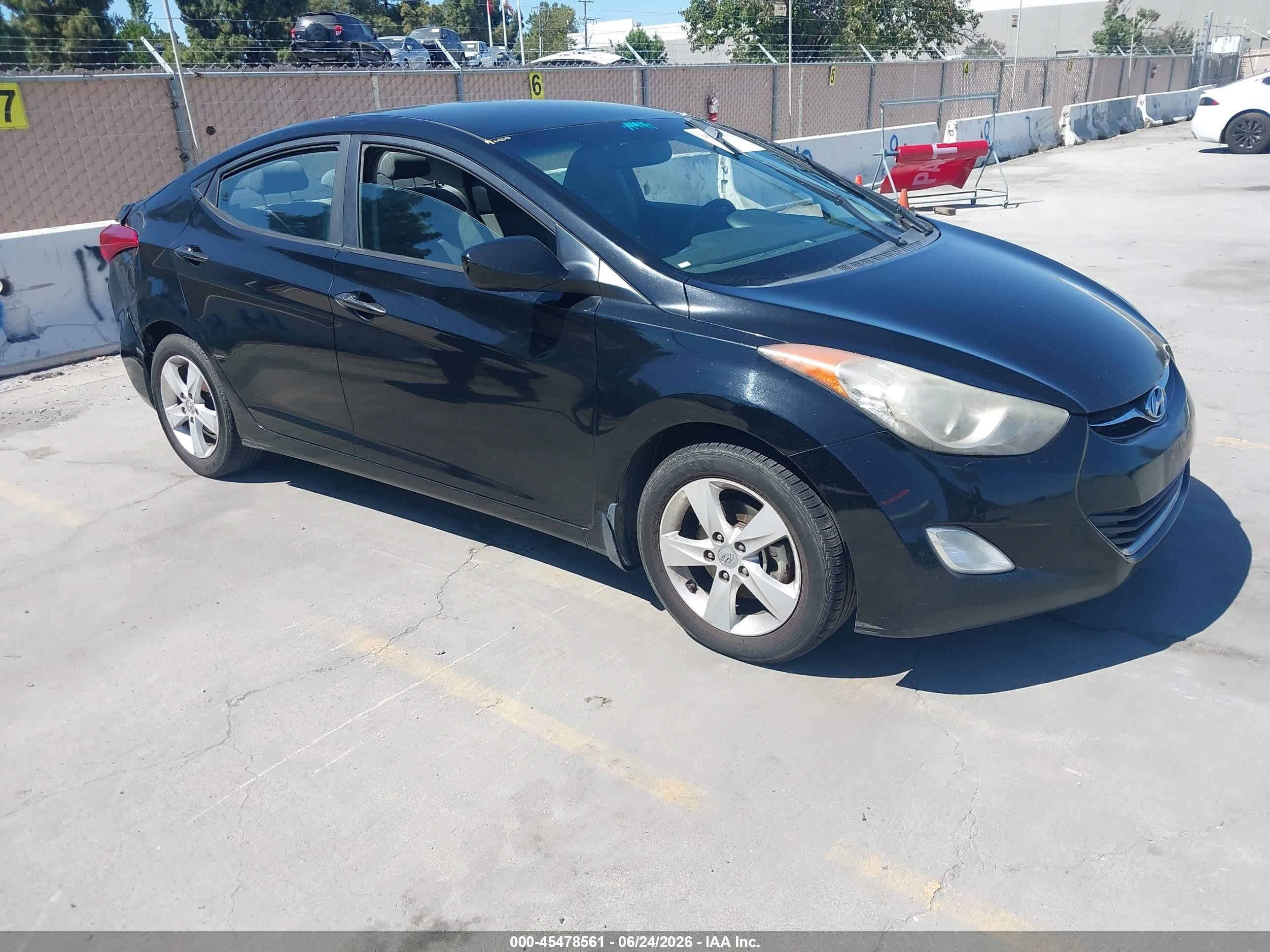 2013 Hyundai Elantra Gls Black vin: KMHDH4AE4DU558116