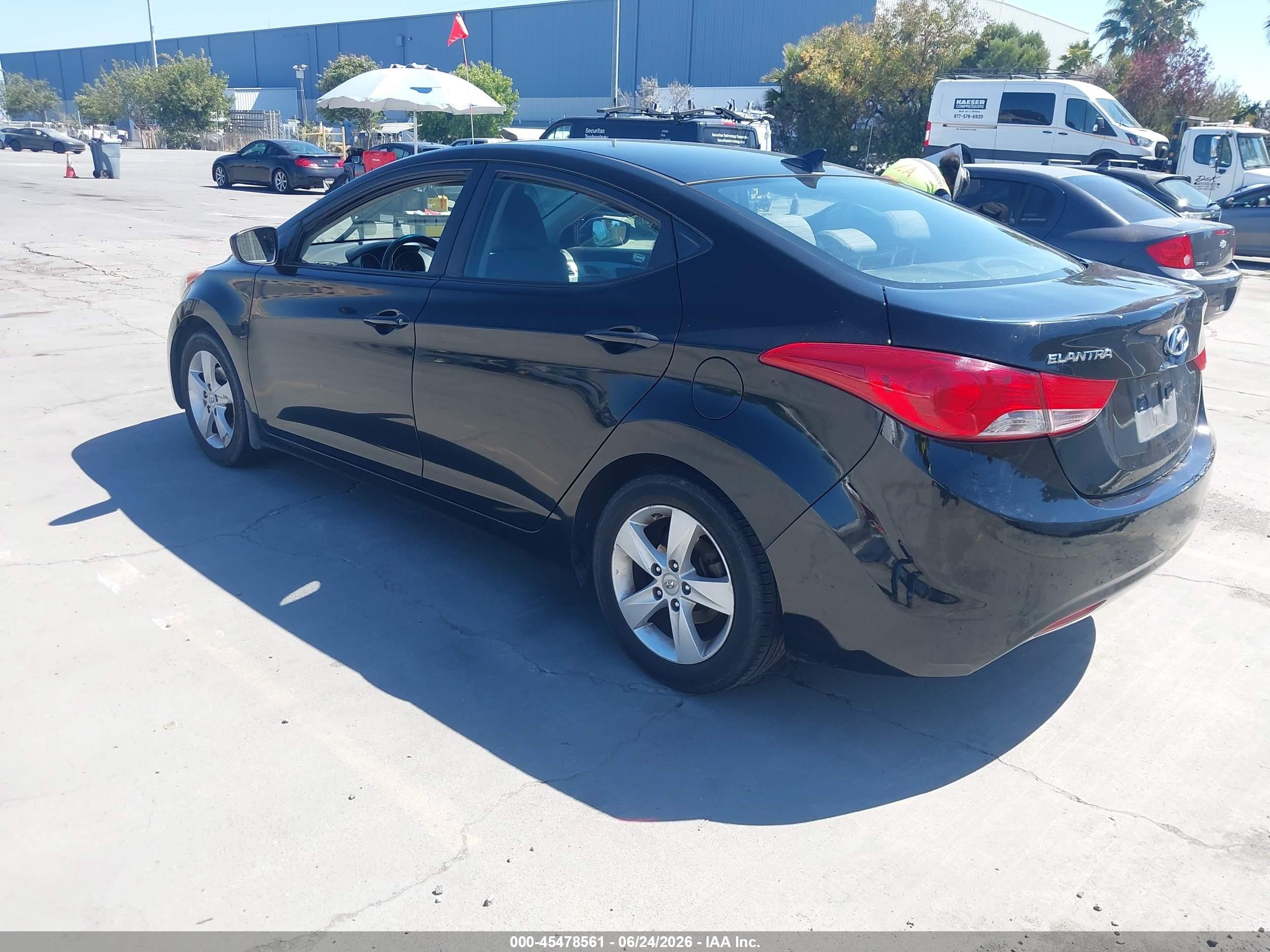 2013 Hyundai Elantra Gls Black vin: KMHDH4AE4DU558116