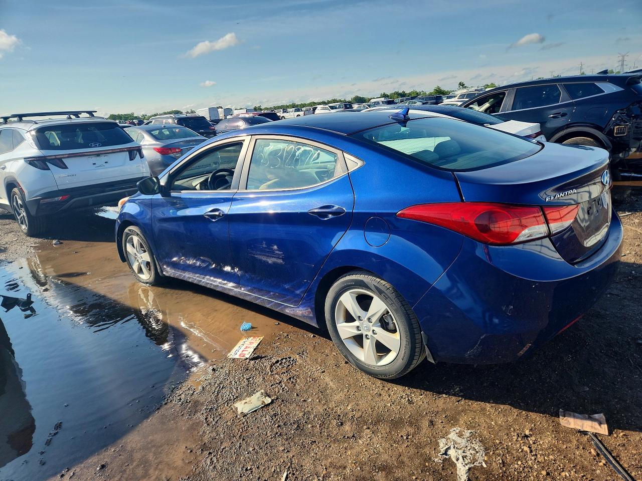 2013 Hyundai Elantra Gls Blue vin: KMHDH4AE4DU561243
