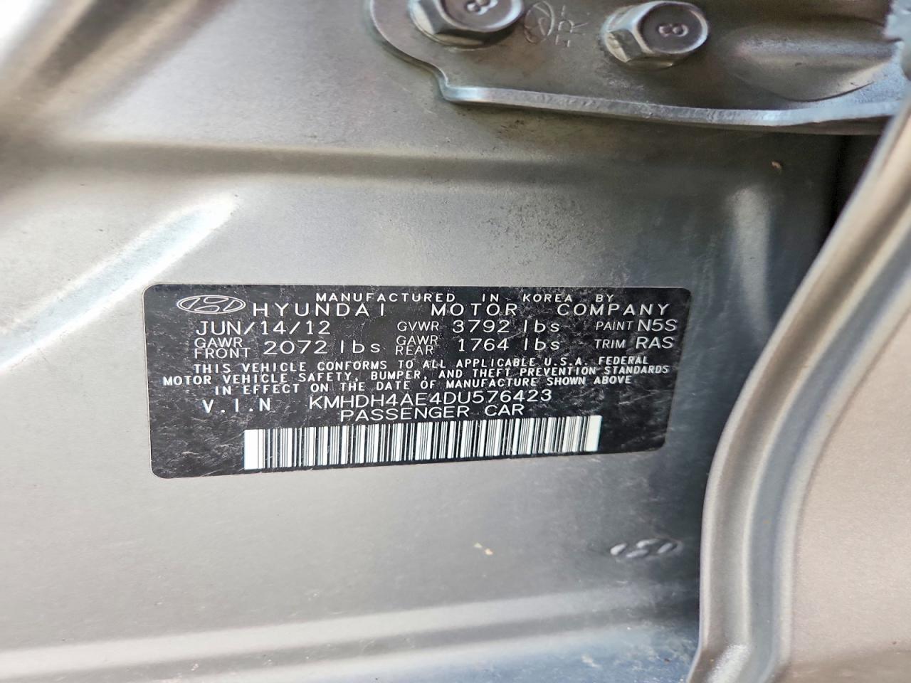 2013 Hyundai Elantra Gls Silver vin: KMHDH4AE4DU576423