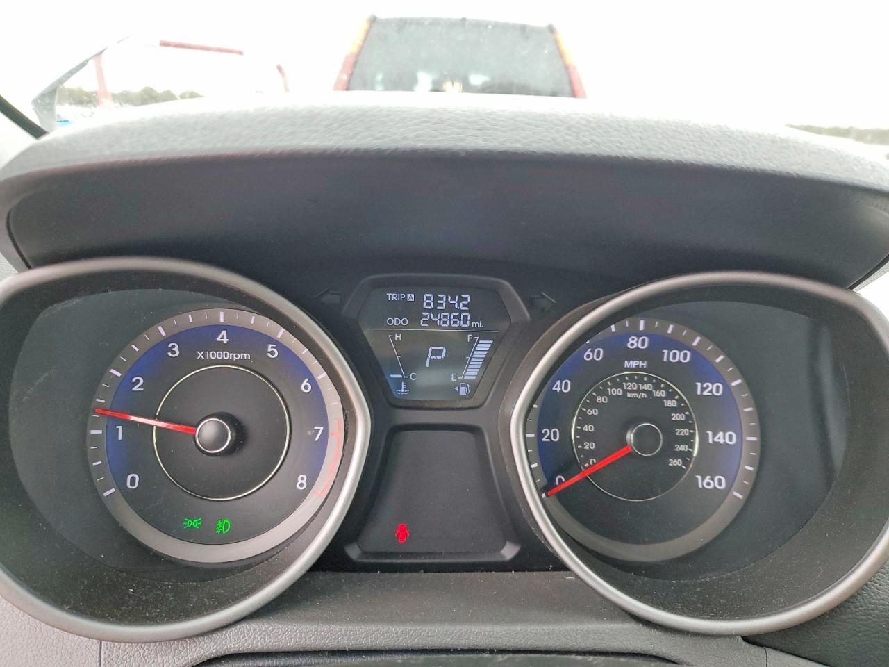 2013 Hyundai Elantra Silver vin: KMHDH4AE4DU634952