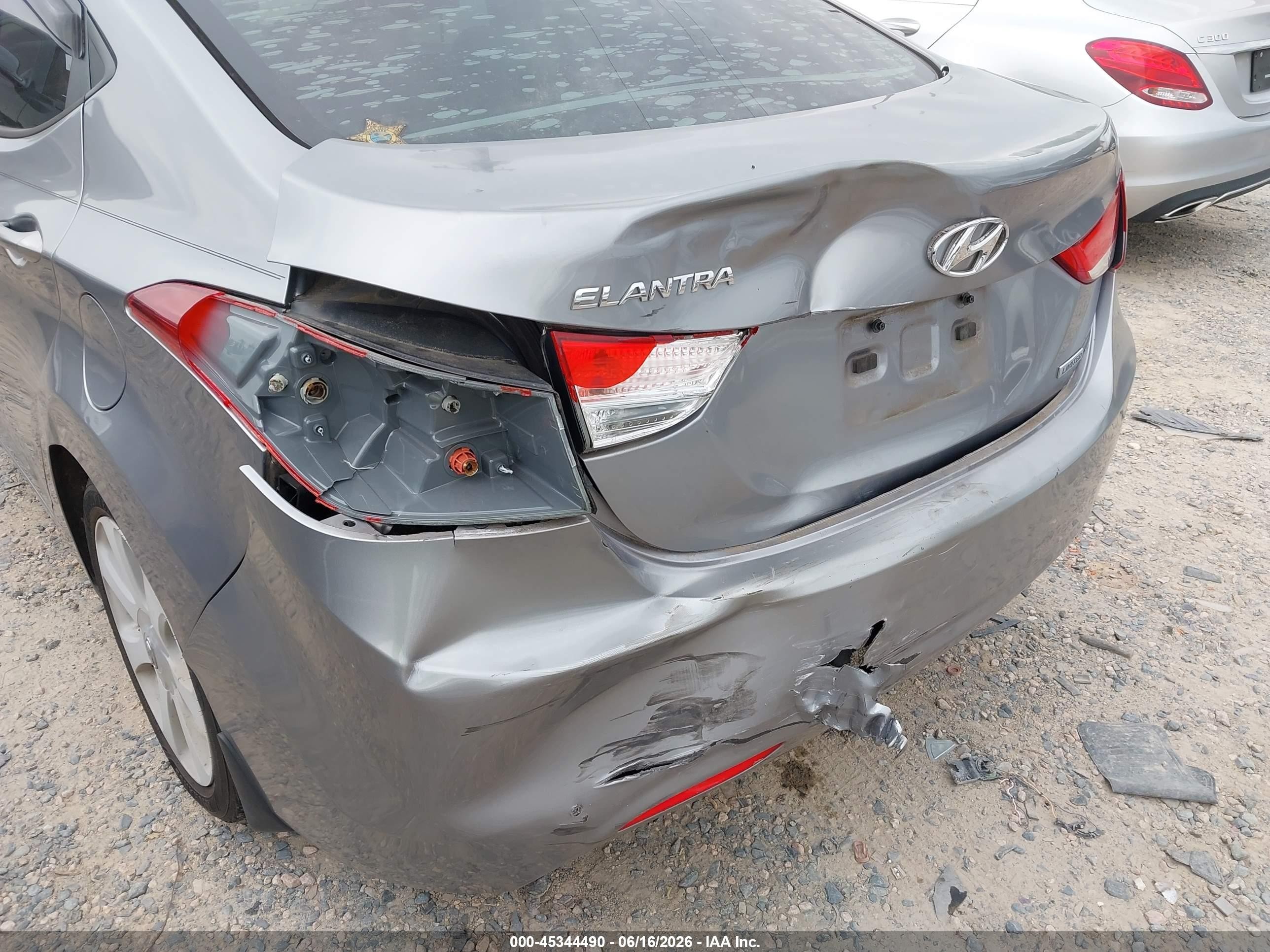 2013 Hyundai Elantra Limited Серый vin: KMHDH4AE4DU687375