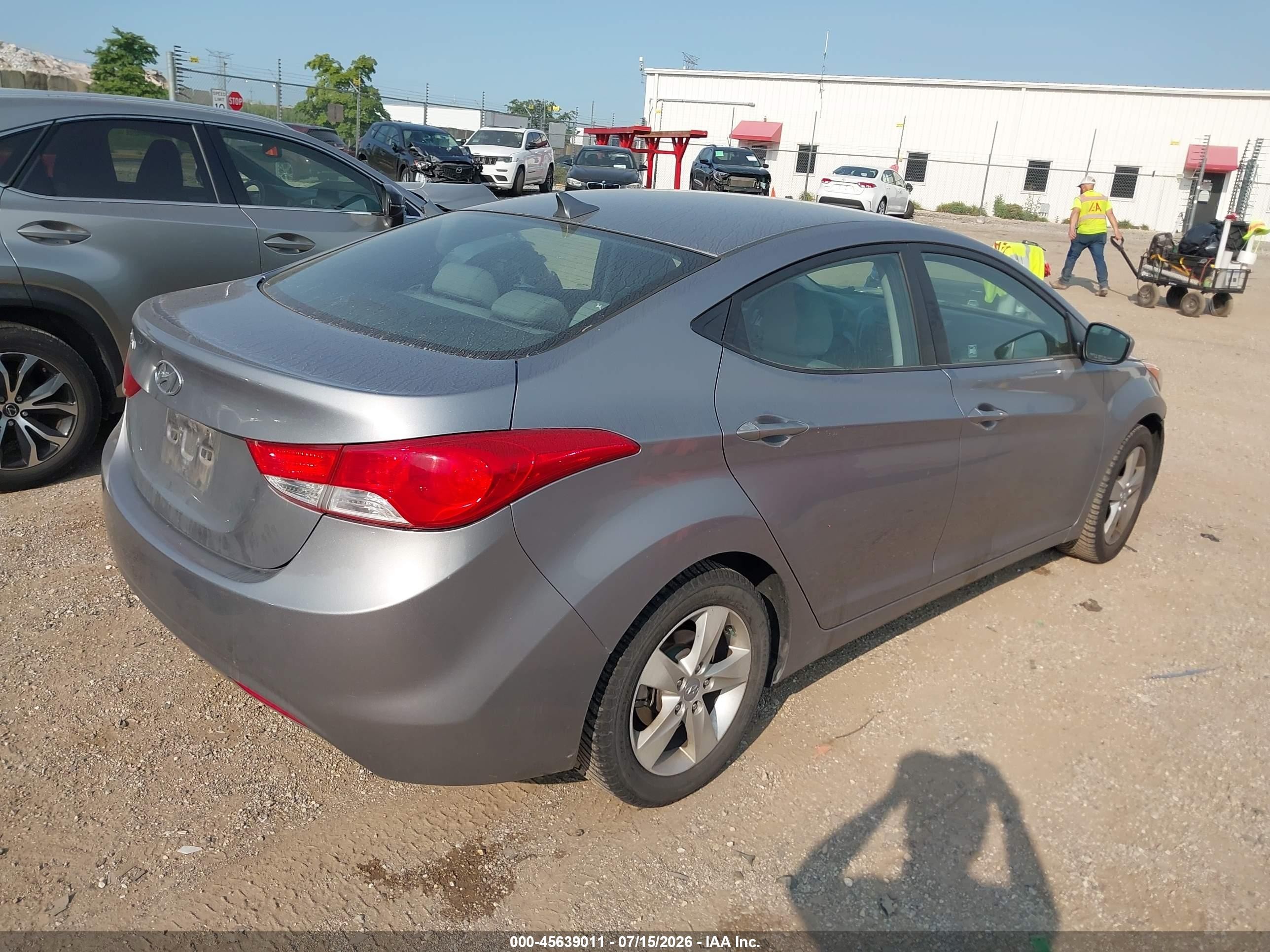 2013 Hyundai Elantra Gls Silver vin: KMHDH4AE4DU715448