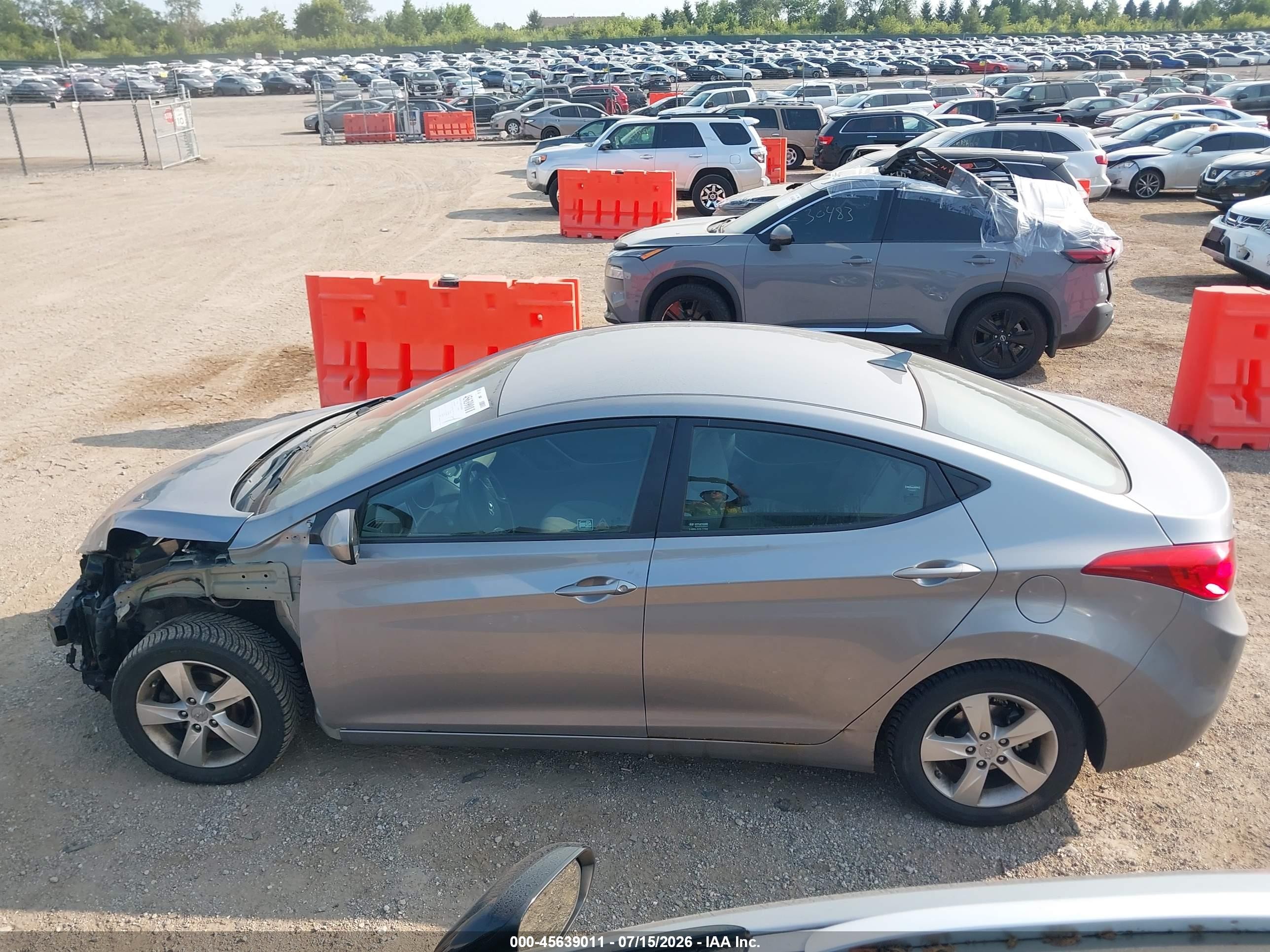 2013 Hyundai Elantra Gls Silver vin: KMHDH4AE4DU715448