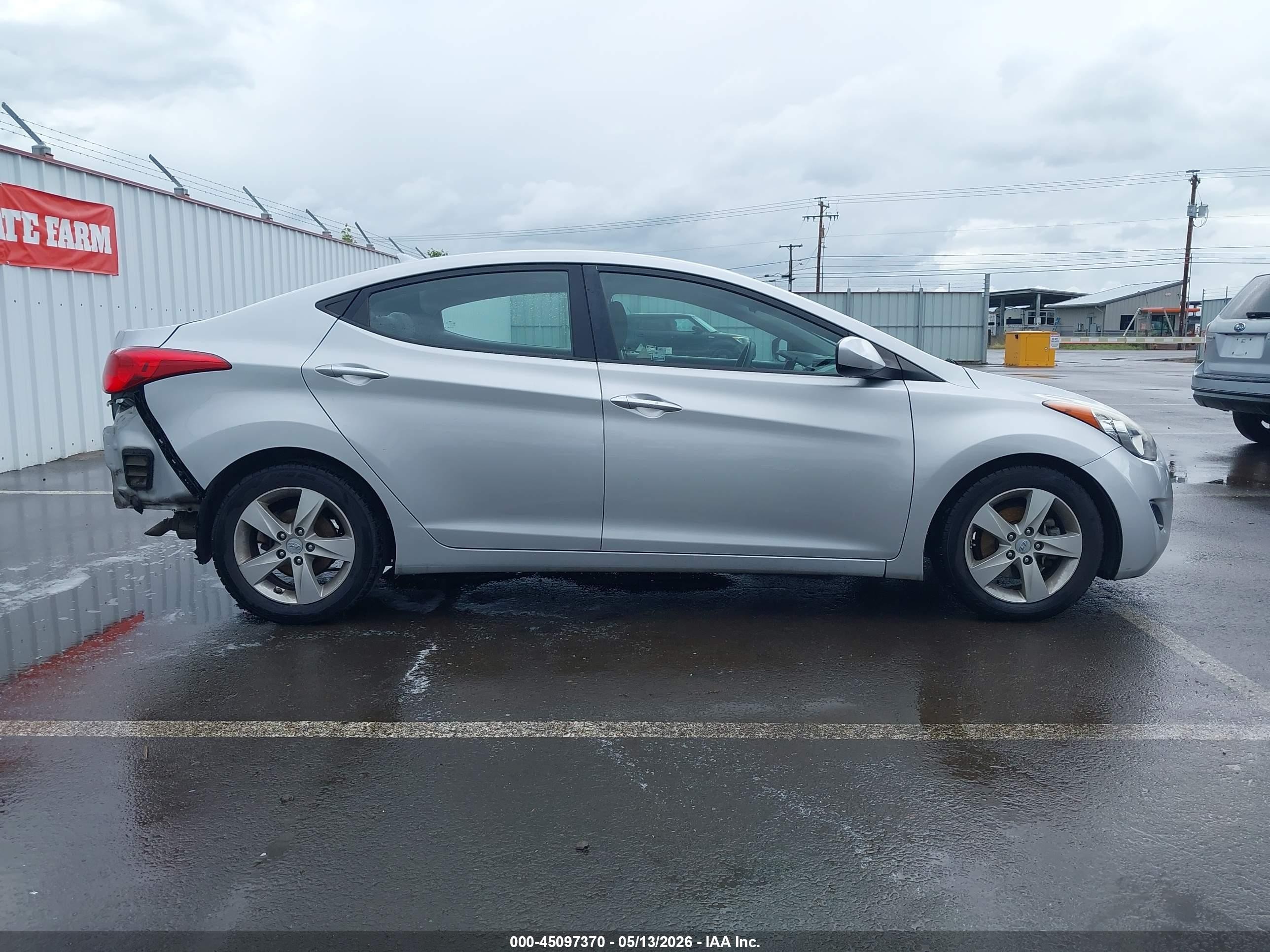 2013 Hyundai Elantra Gls Silver vin: KMHDH4AE4DU716454