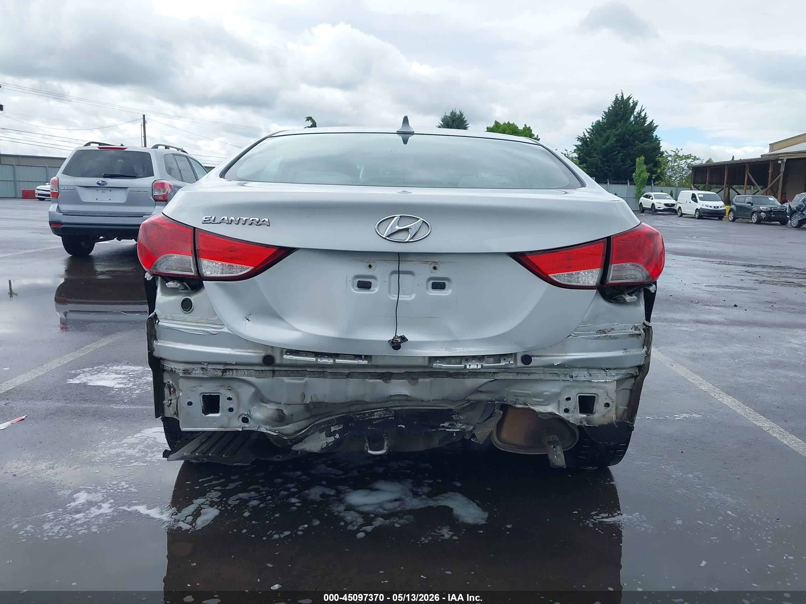 2013 Hyundai Elantra Gls Silver vin: KMHDH4AE4DU716454