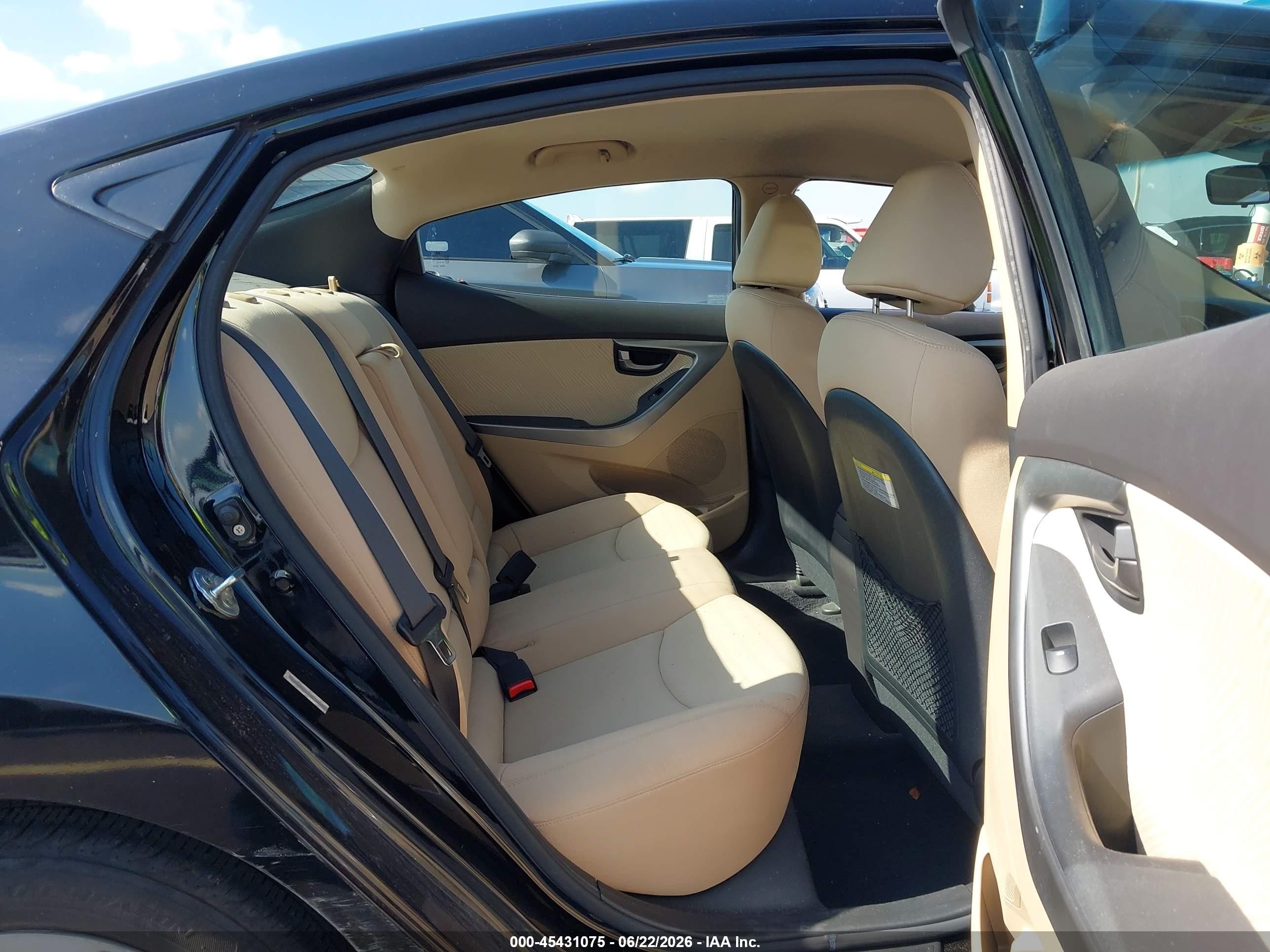 2013 Hyundai Elantra Gls Black vin: KMHDH4AE4DU738664