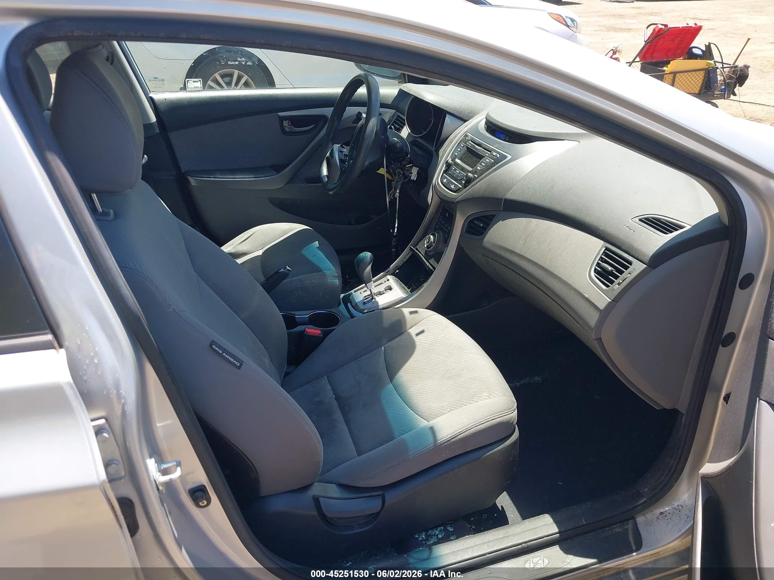 2013 Hyundai Elantra Gls Silver vin: KMHDH4AE4DU795852