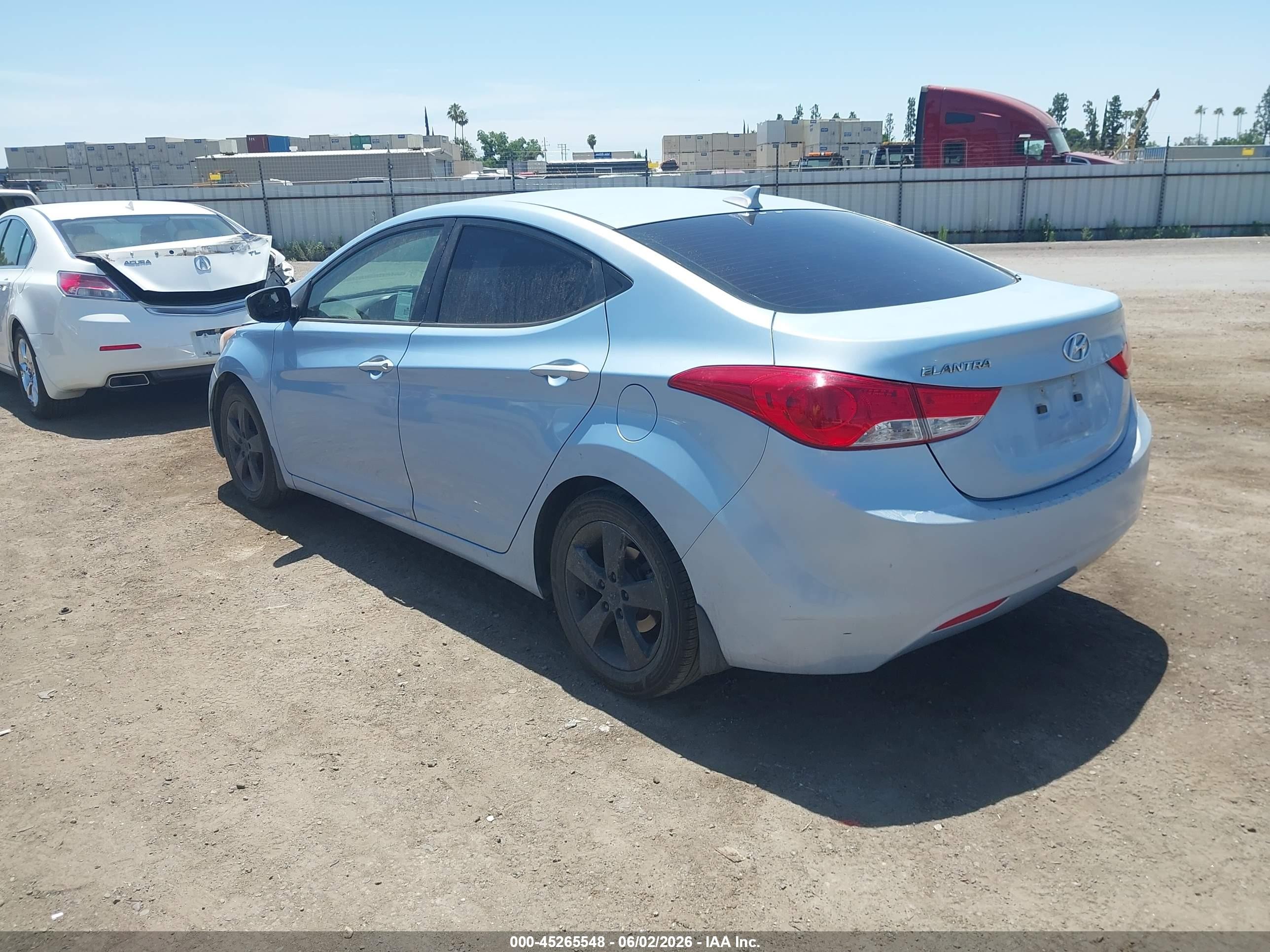 2013 Hyundai Elantra Gls Light Blue vin: KMHDH4AE4DU806736