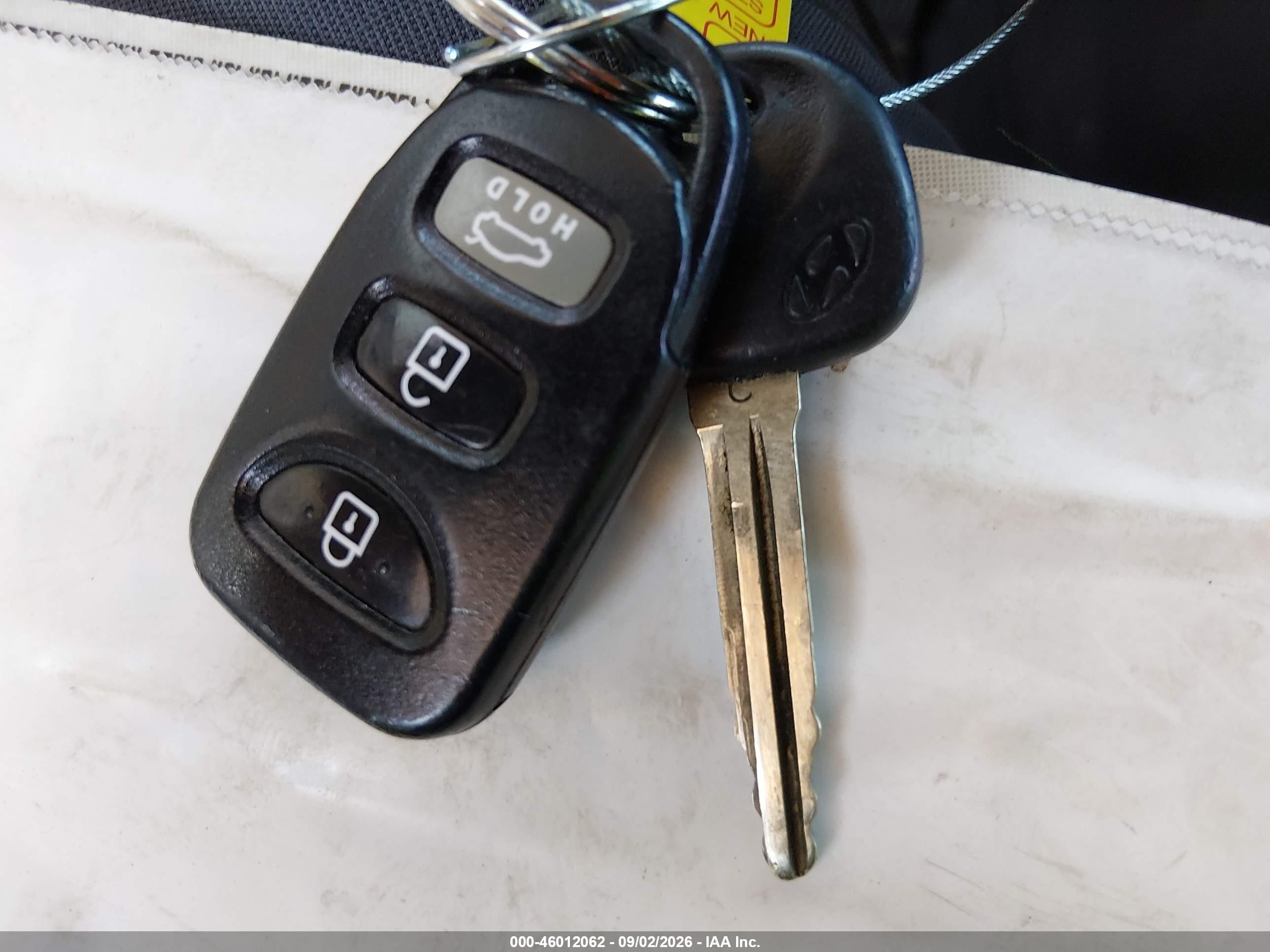 2013 Hyundai Elantra Gls Black vin: KMHDH4AE4DU824881