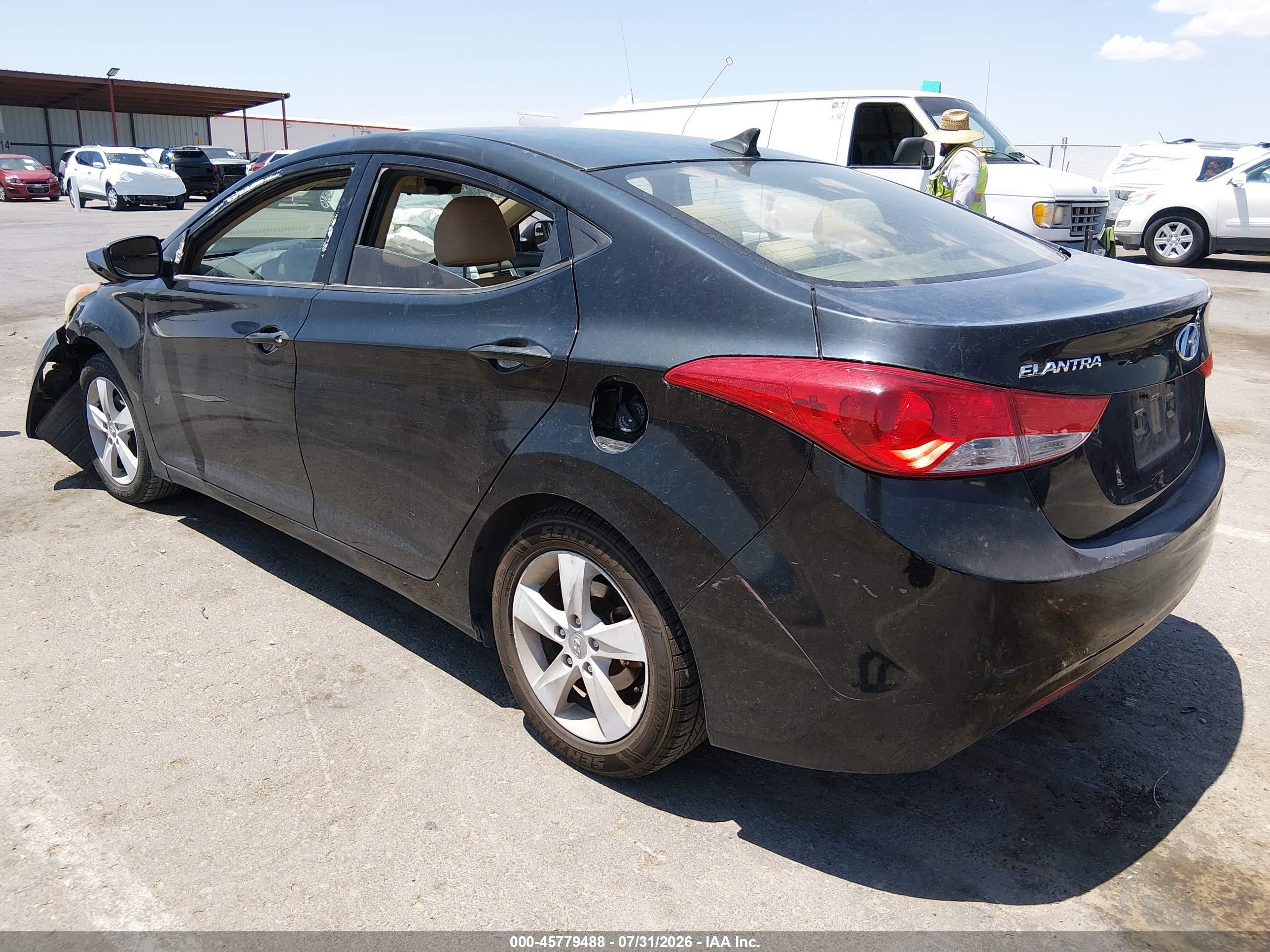 2013 Hyundai Elantra Gls Черный vin: KMHDH4AE4DU857234
