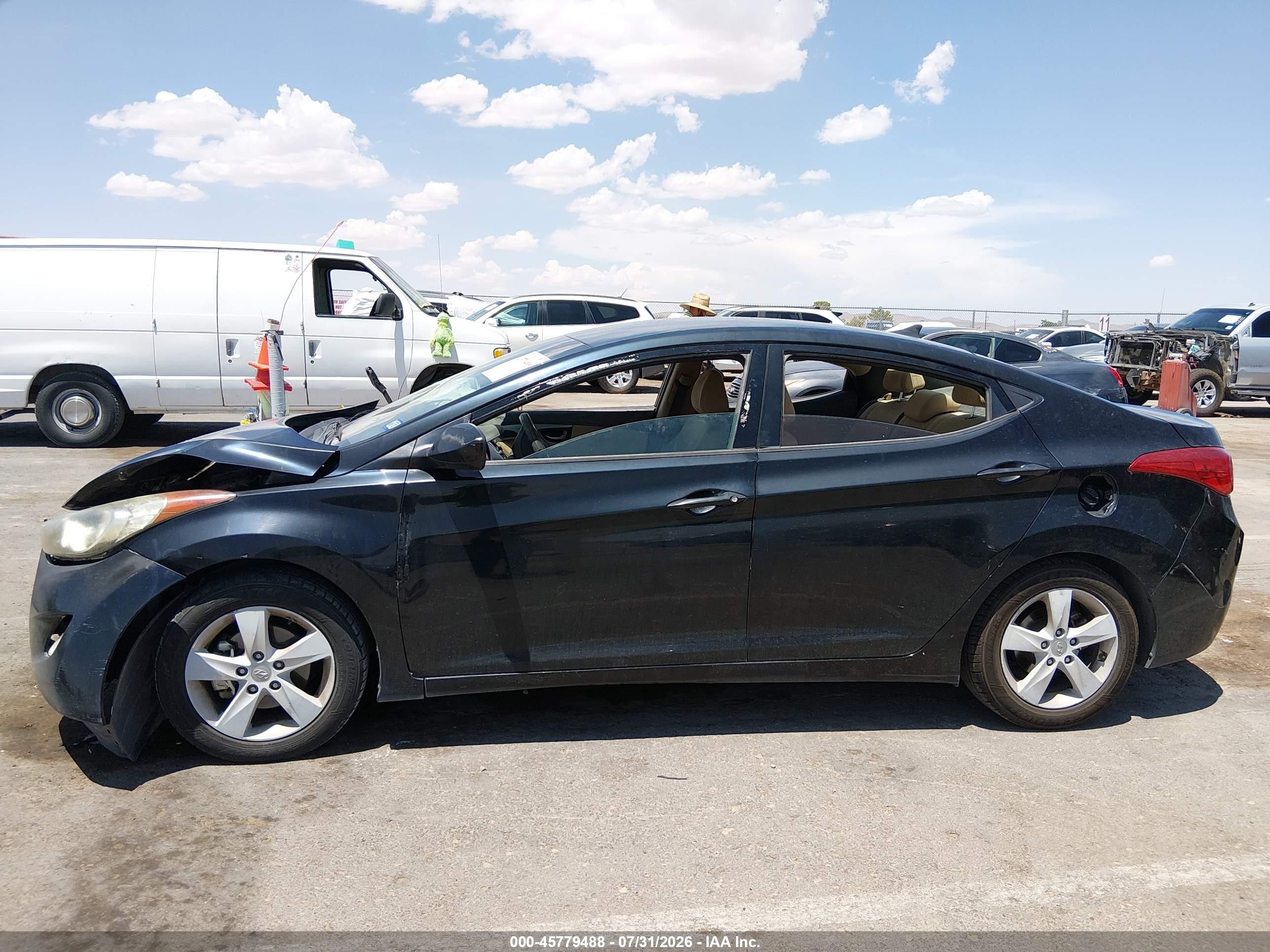 2013 Hyundai Elantra Gls Черный vin: KMHDH4AE4DU857234