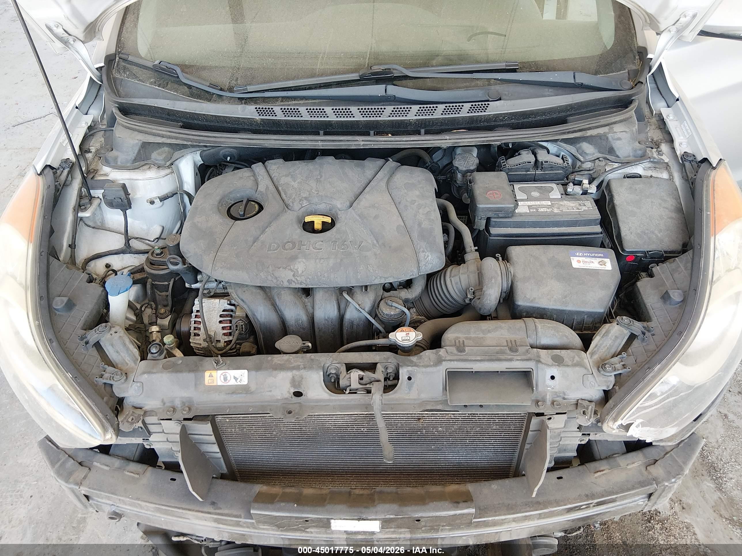 2013 Hyundai Elantra Limited Silver vin: KMHDH4AE4DU864040