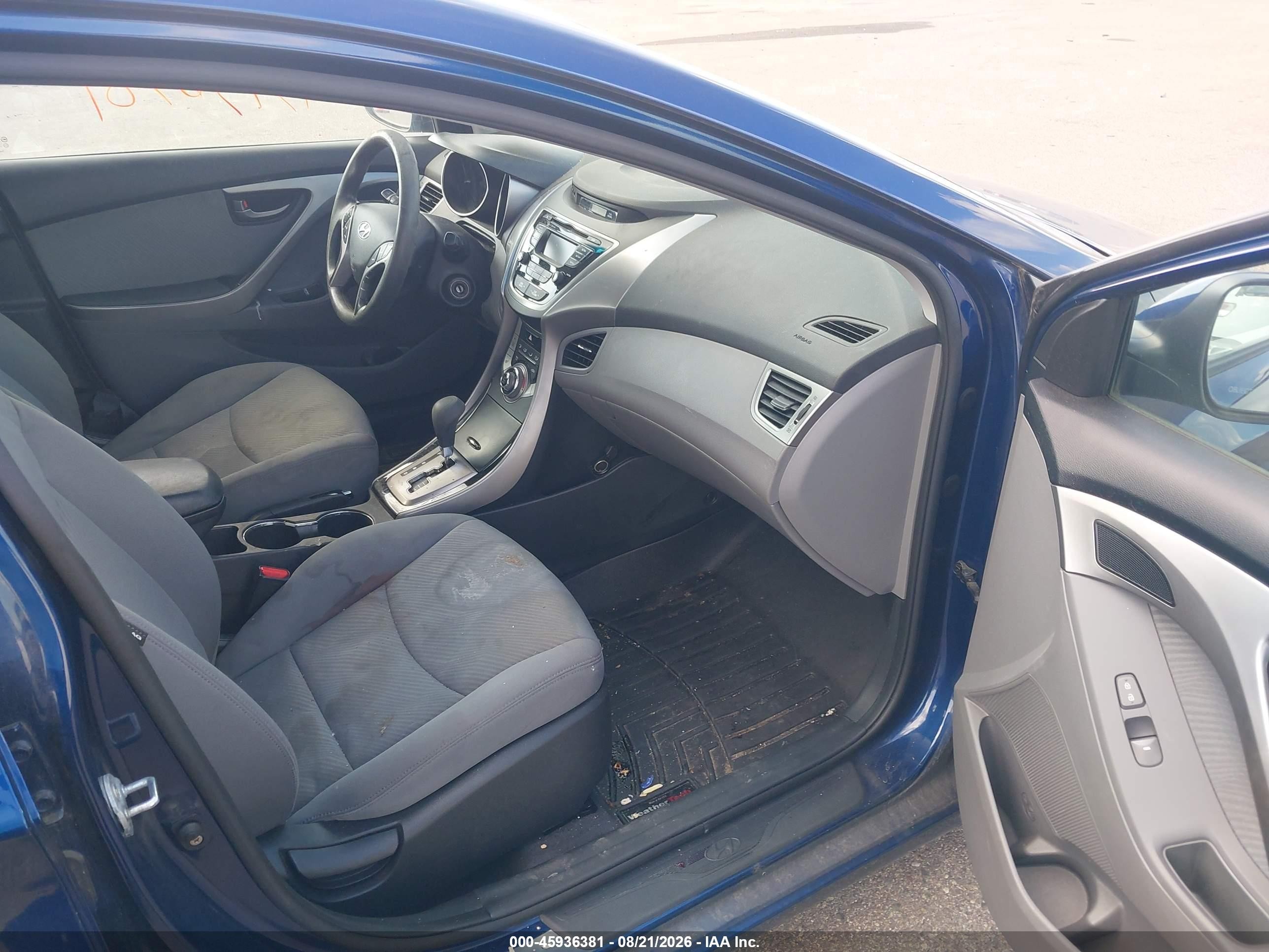 2013 Hyundai Elantra Gls Blue vin: KMHDH4AE4DU877497