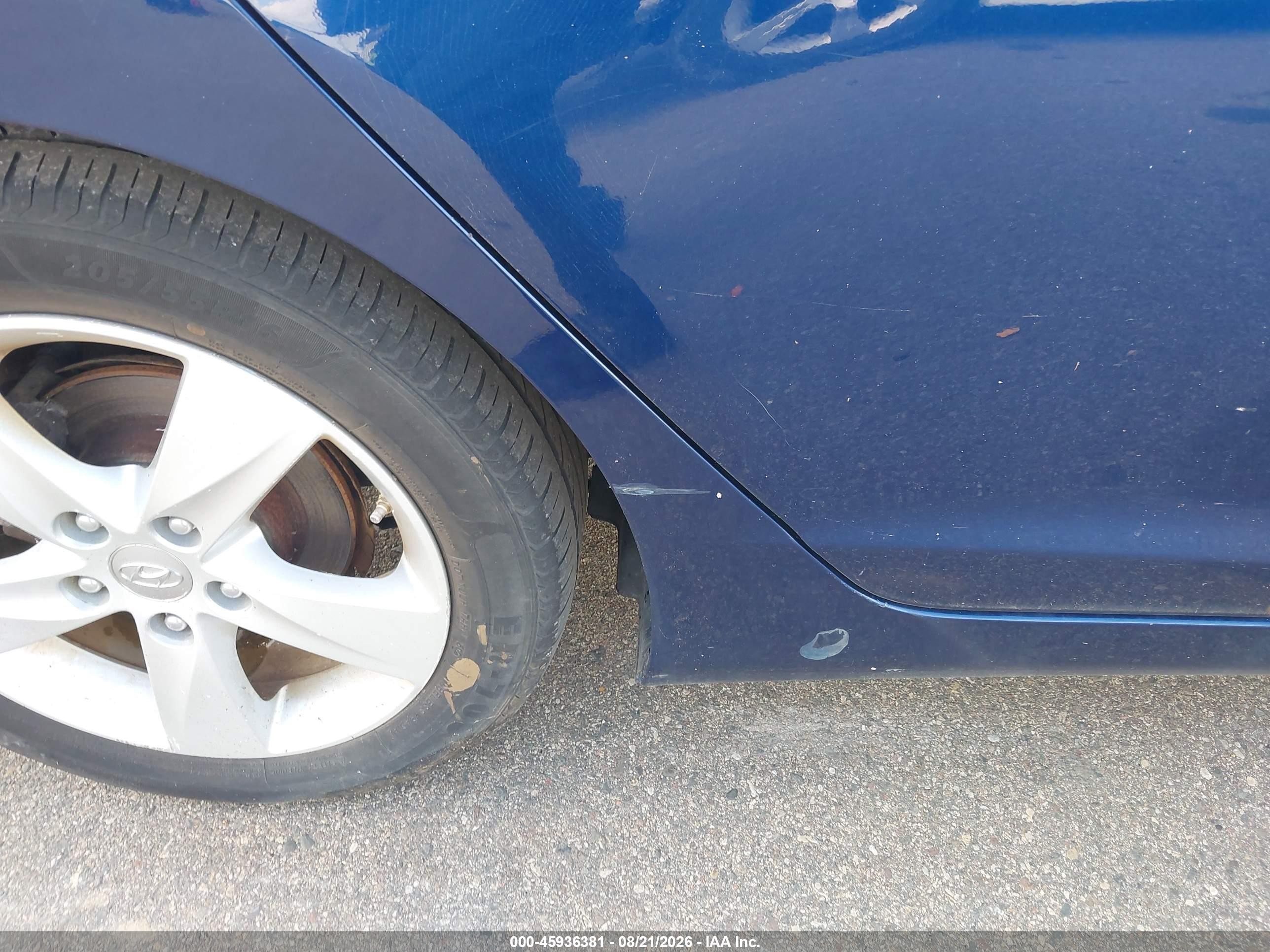 2013 Hyundai Elantra Gls Blue vin: KMHDH4AE4DU877497