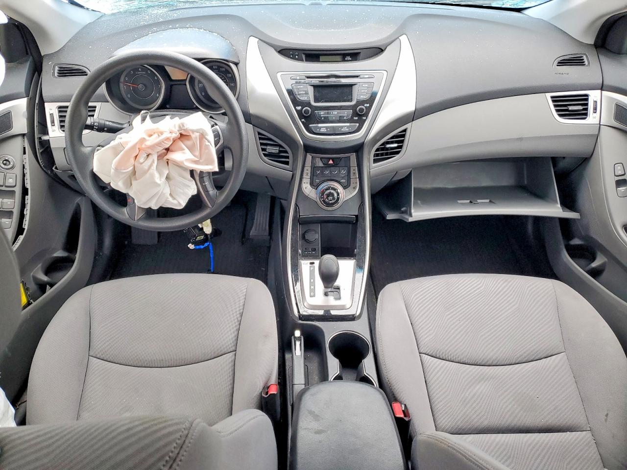 2013 Hyundai Elantra Gls Серебряный vin: KMHDH4AE4DU883039